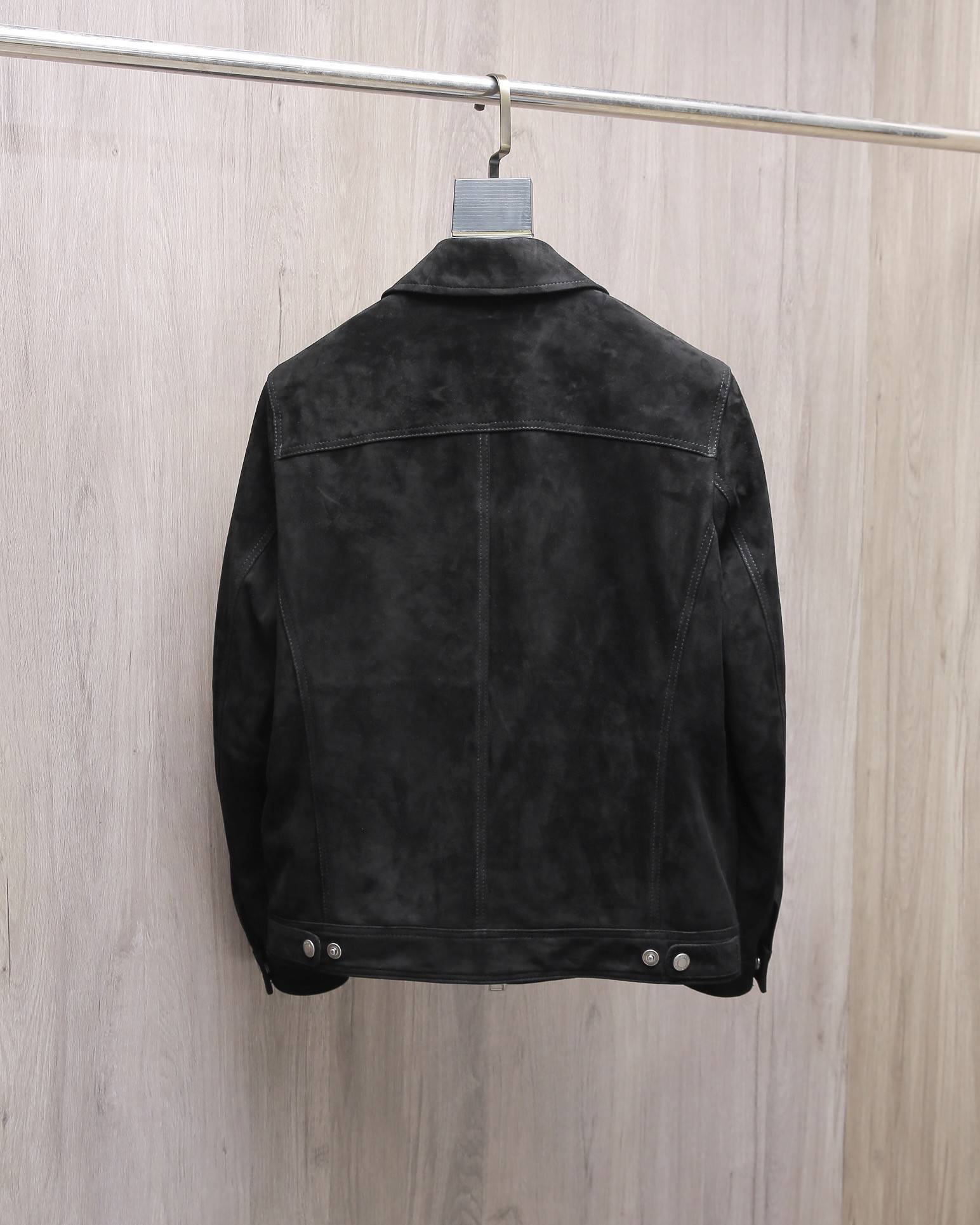 Tom Ford Turkey imported mixed-breed sheep suede