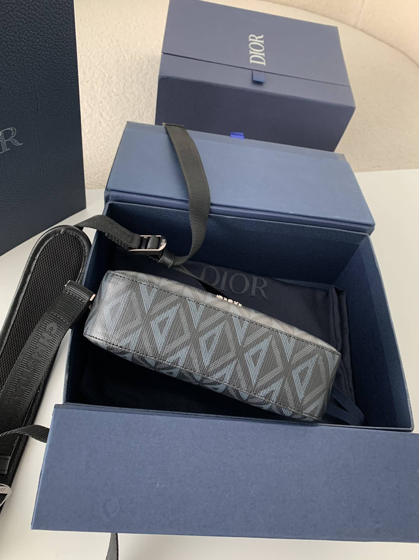 D*OR Men's SAFARI Messenger Bag, Top Quality  Size: 22 * 15 * 6cm