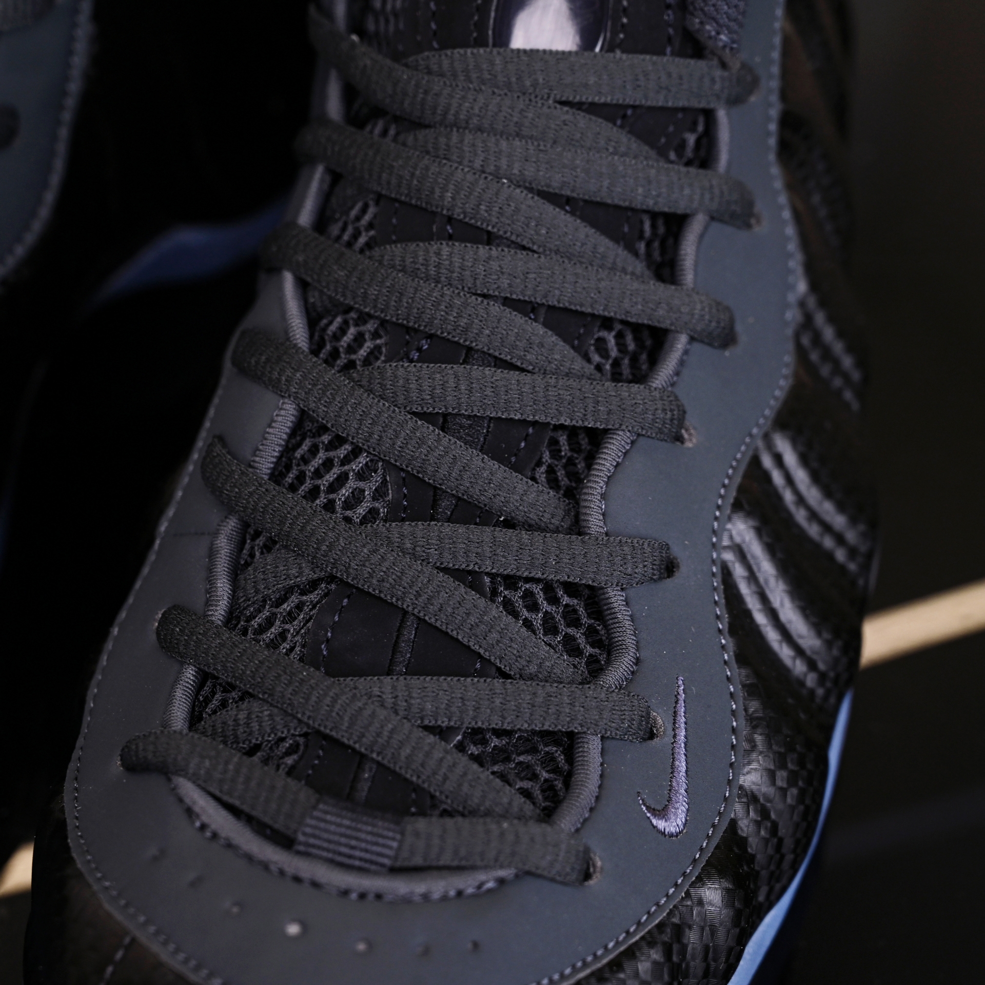 Nike Air Foamposite One  HF2902-002