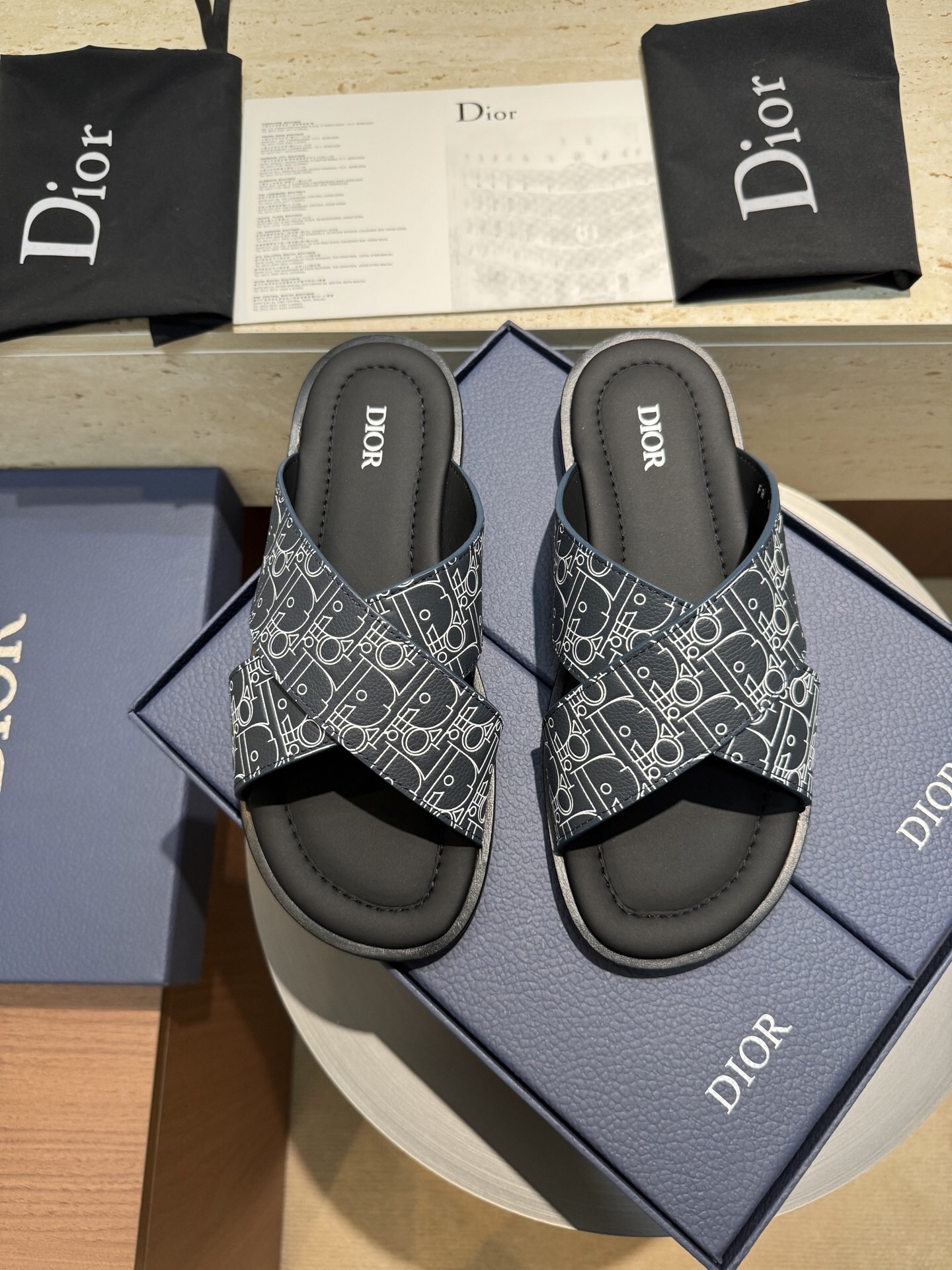 Dior Slide