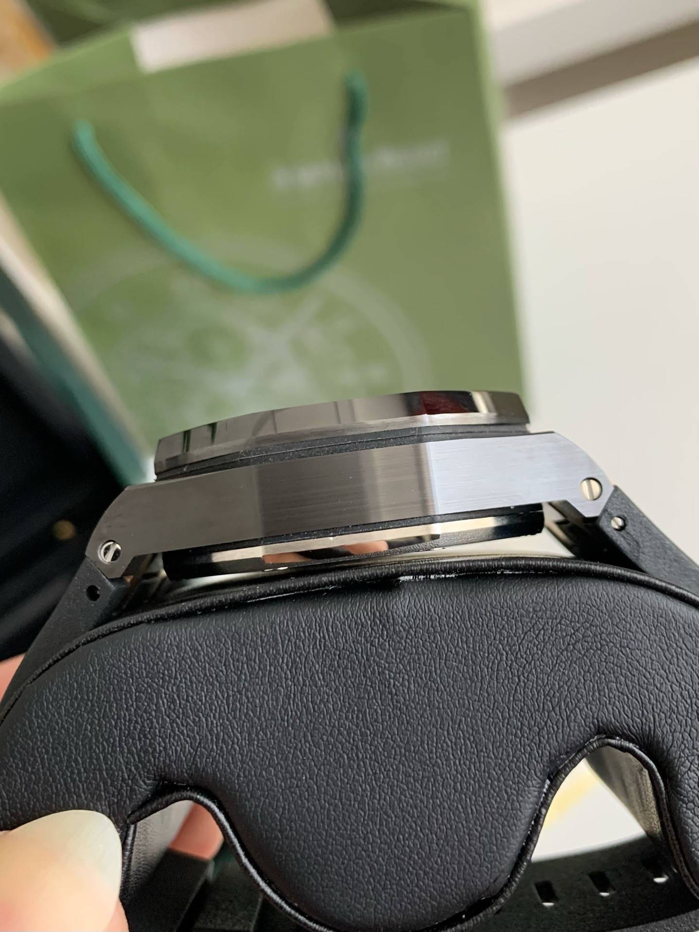 Audemars Piguet Royal Oak Series 2017 New Men's Watch 44MM