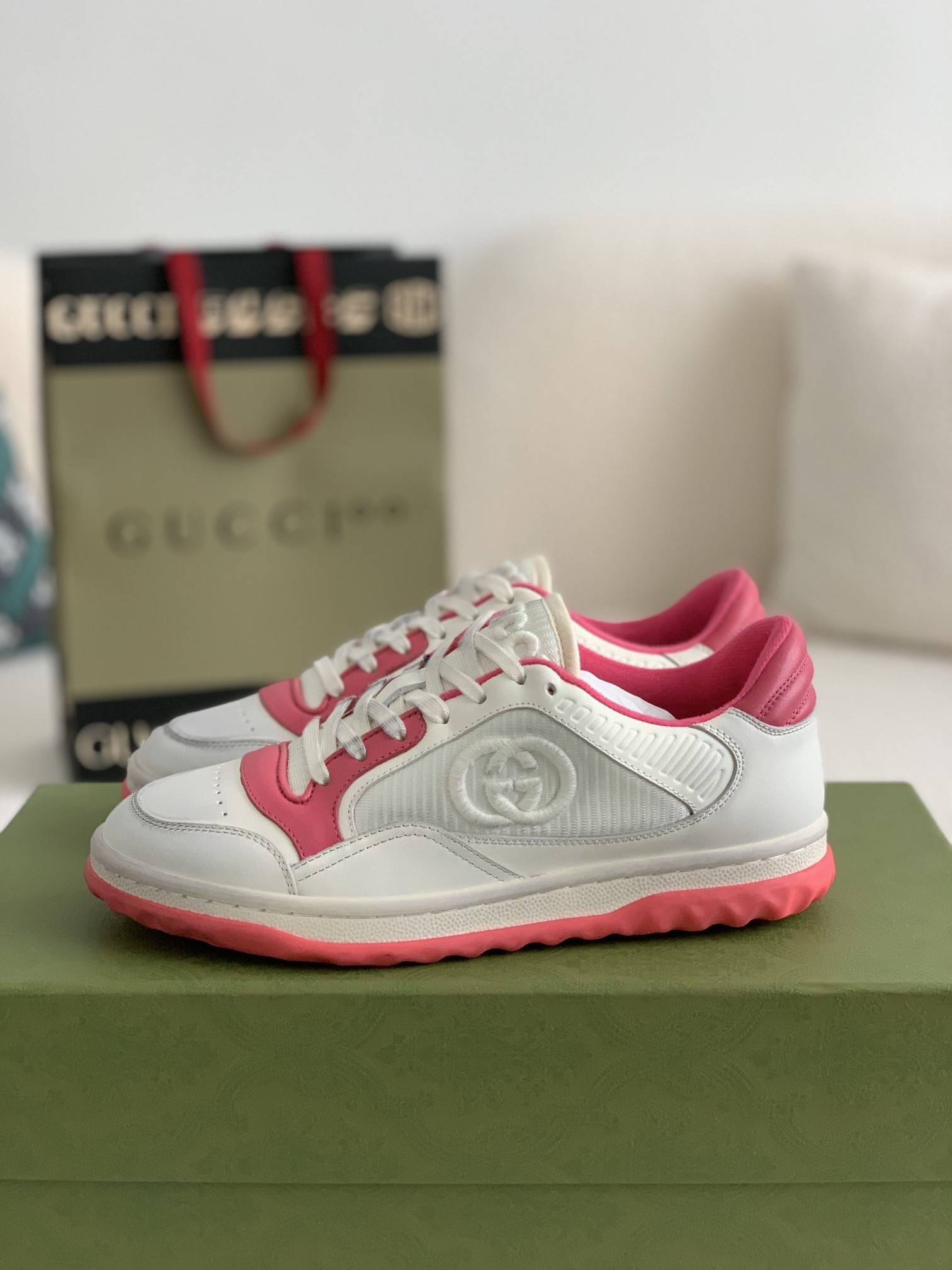 GU*IMac80 Sneakers