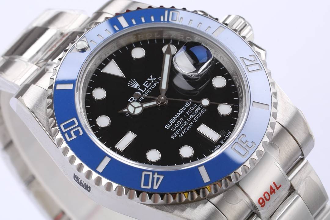Rolex Submariner 41 Series Men's Watch