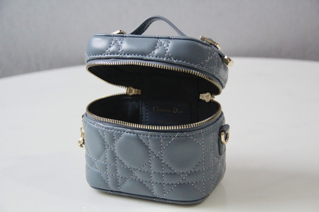 Dior Mini Travel Vanity