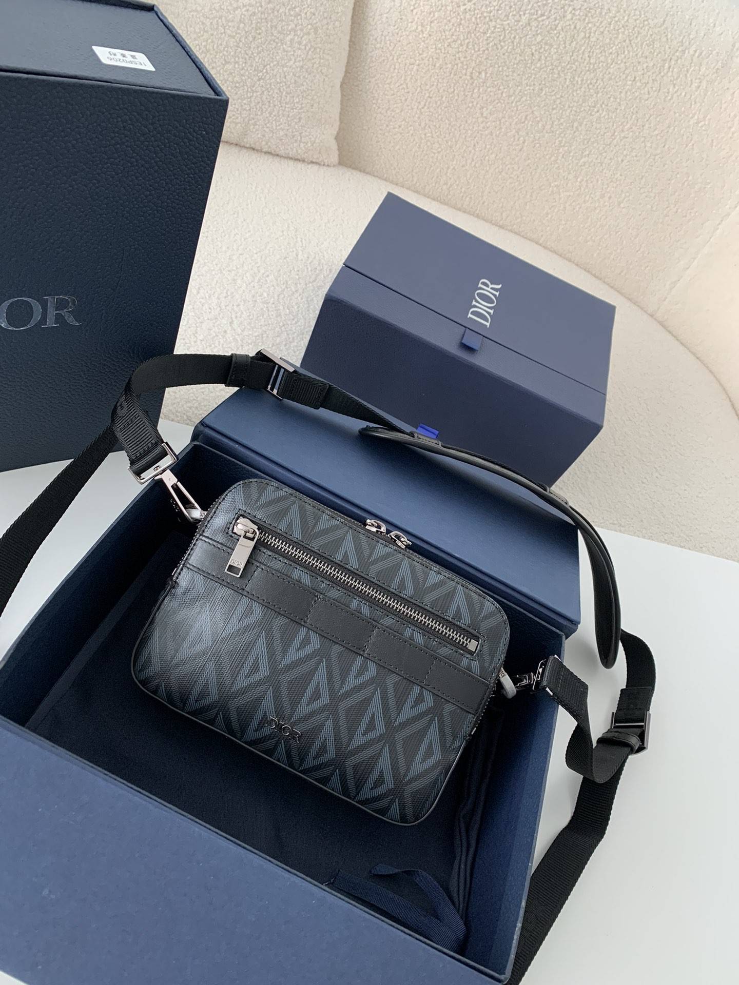 D*OR Men's SAFARI Messenger Bag, Top Quality  Size: 22 * 15 * 6cm