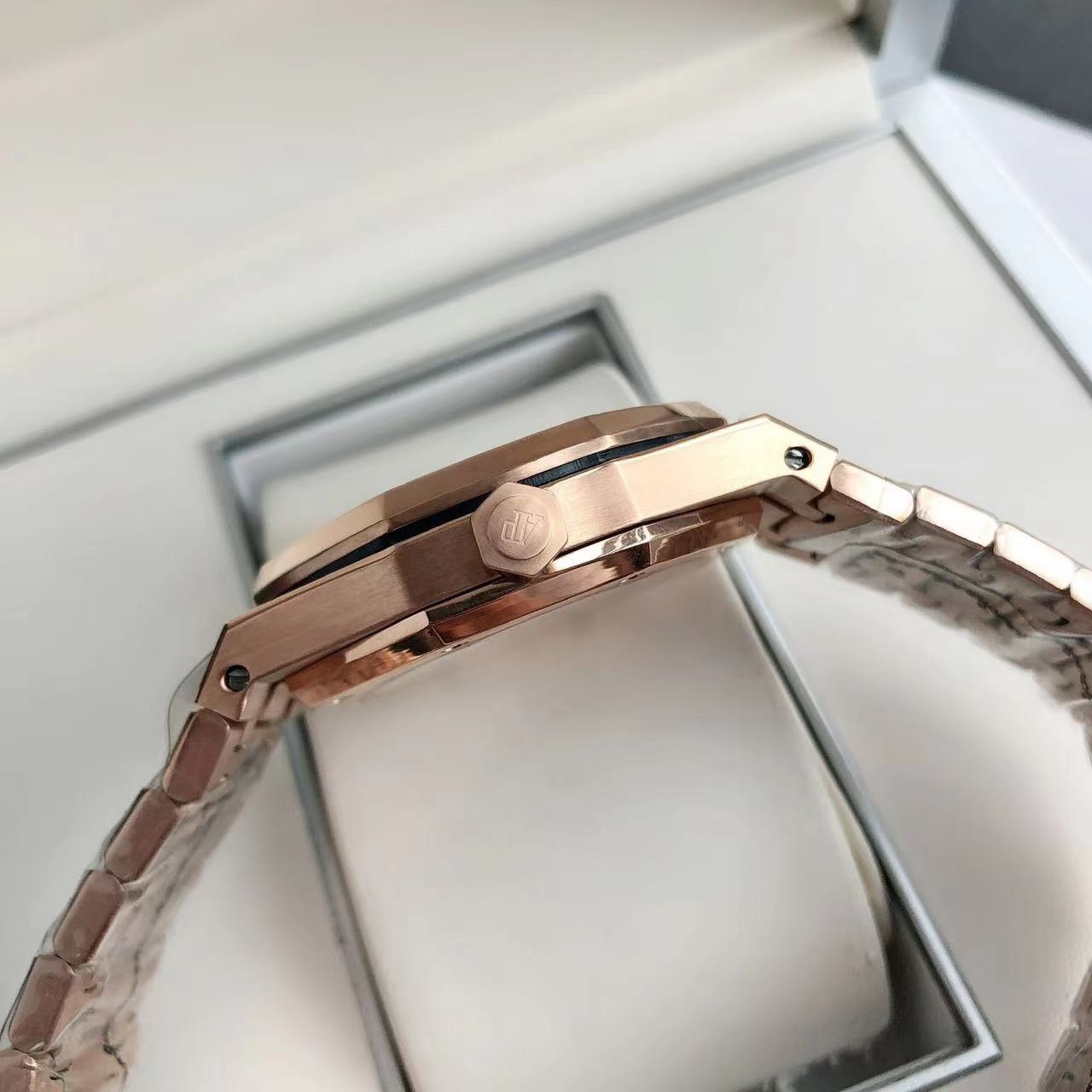 A*P15400 Royal Oak Offshore series