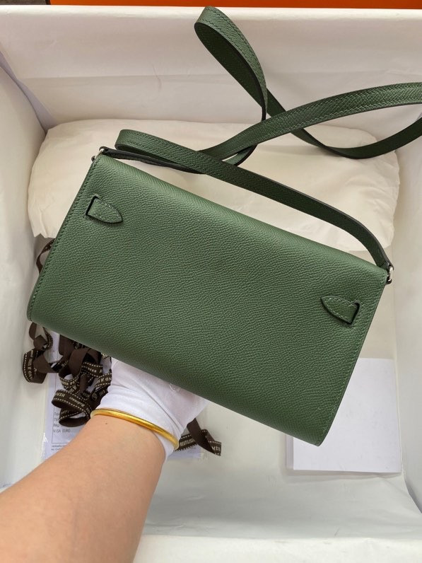 Kelly Classique To Go