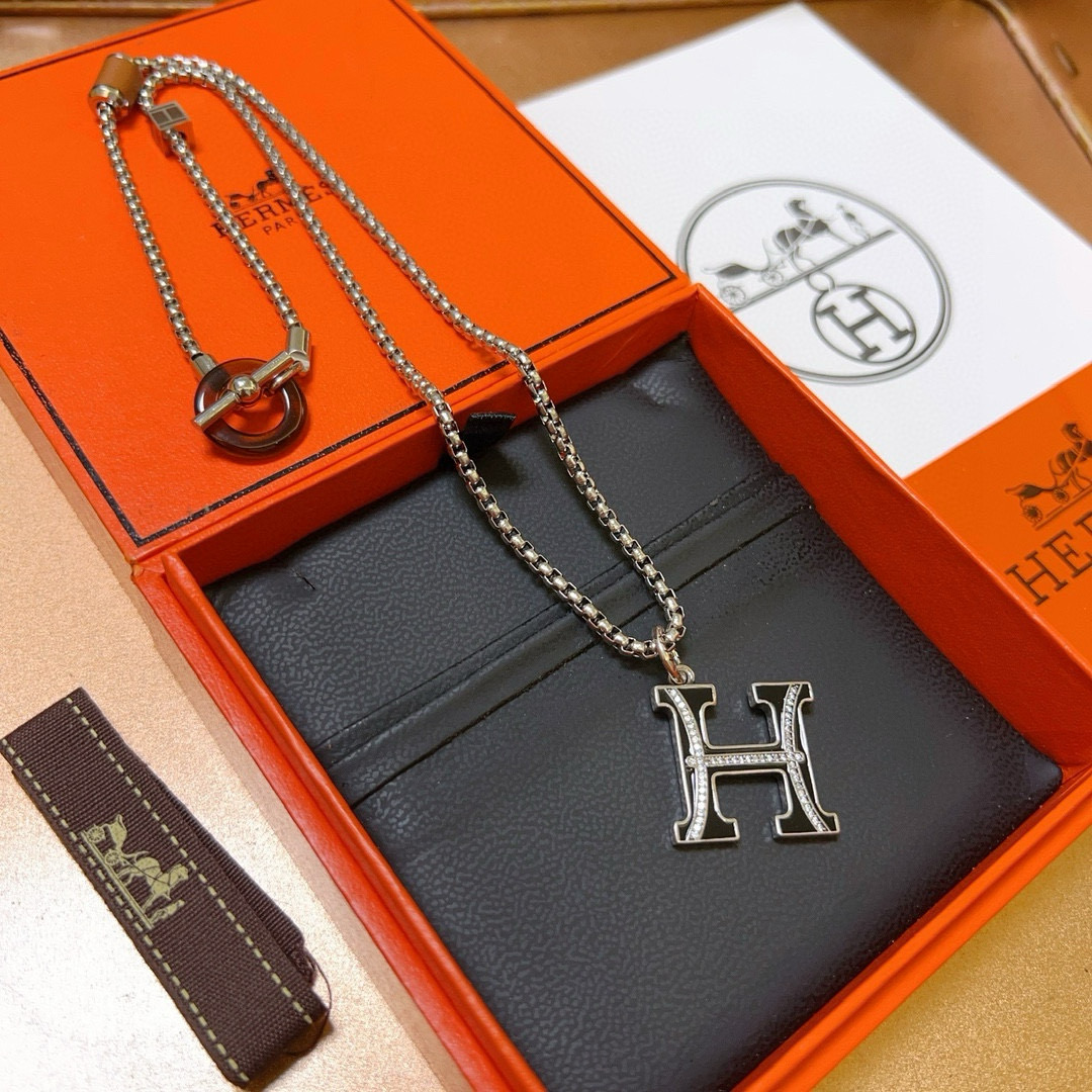 Hermès Necklace Pig Nose Necklace Series Jewelry Imported Customization Must-Have for Men and Women!