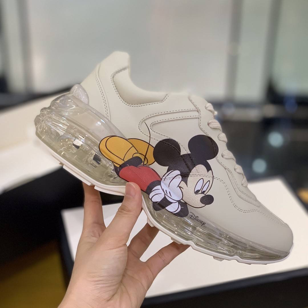 GU*IRetro Clunky Sneaker