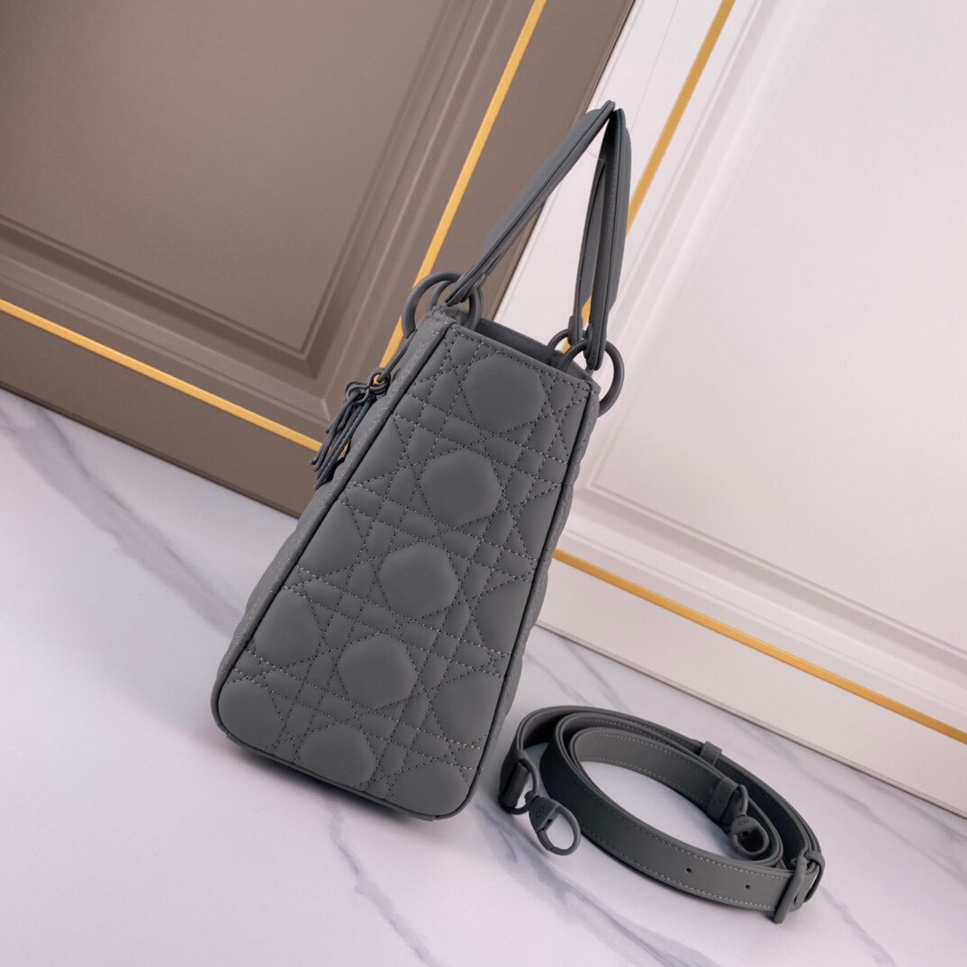Medium Lady Dior Bag