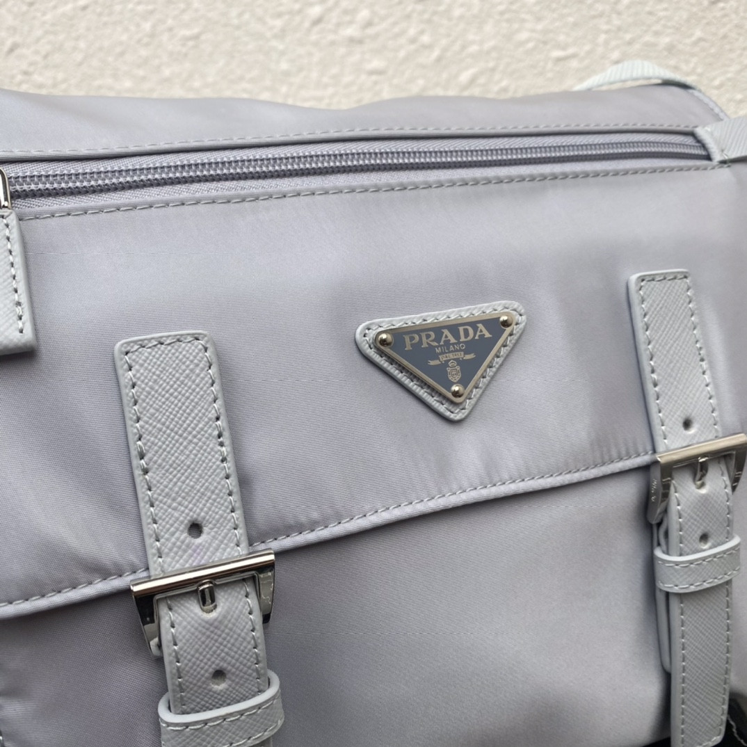 Prada Mailbag