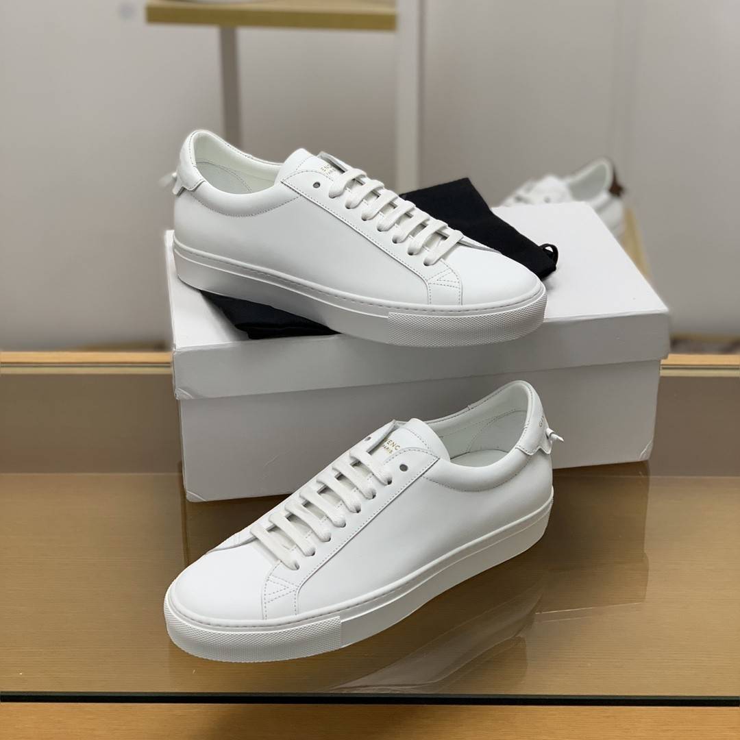 Givenchy Urban Street Sneakers