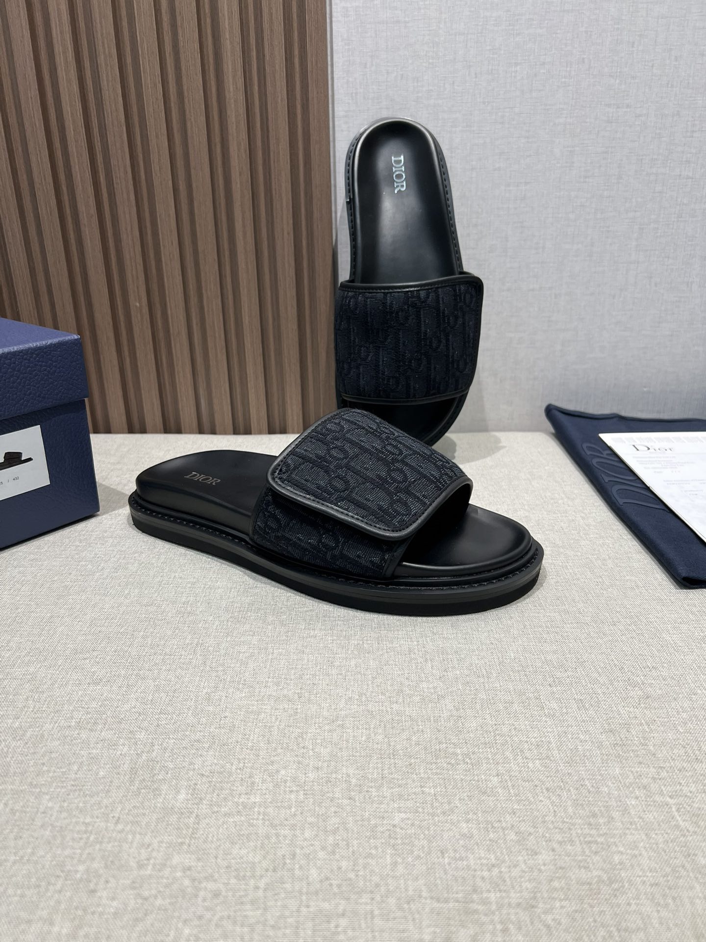 Dior men slide
