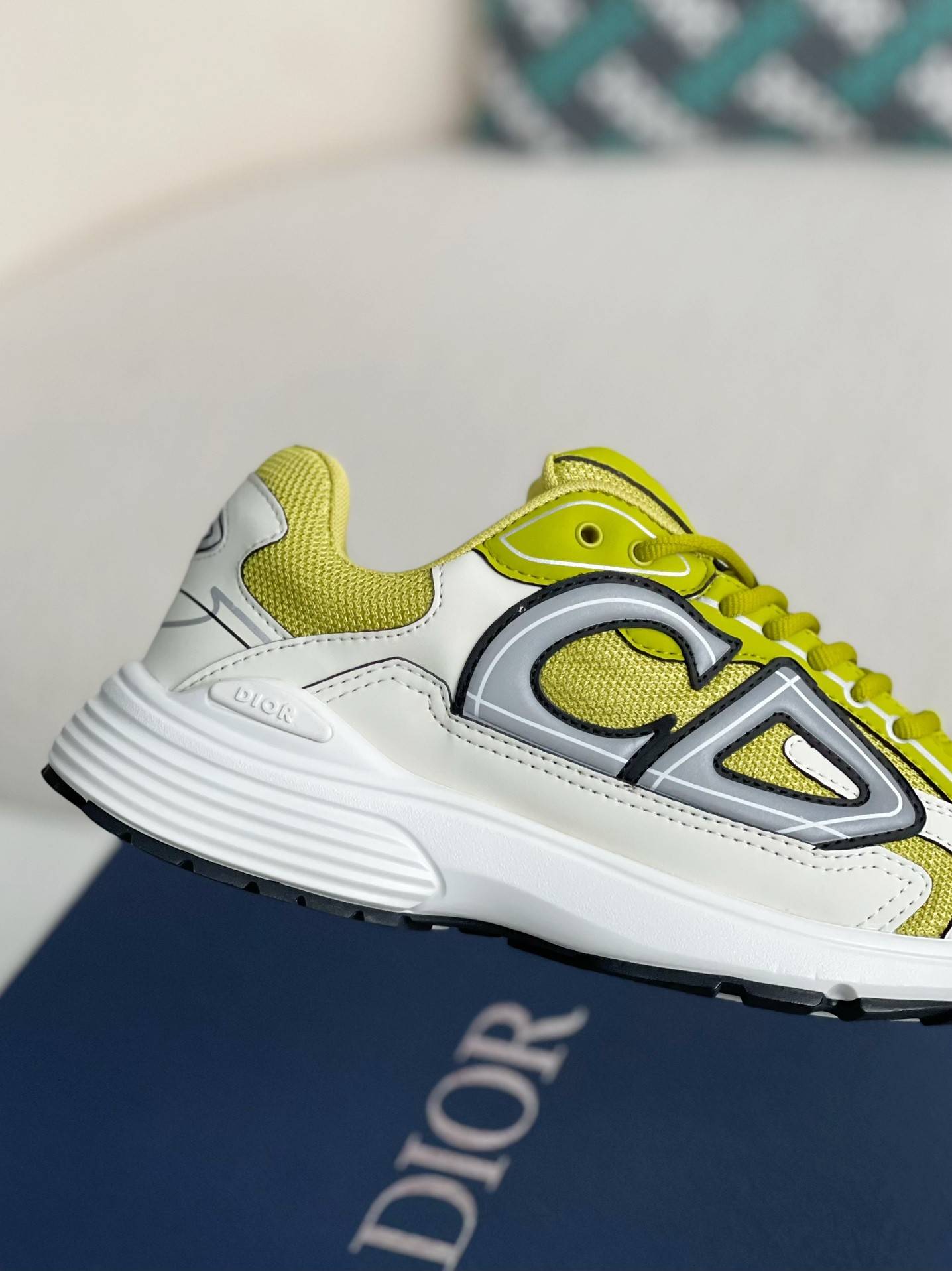 D*OR B30 New Sneaker