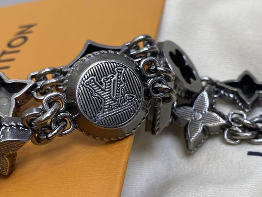 LV Bracelet 02lyh1029  2775834