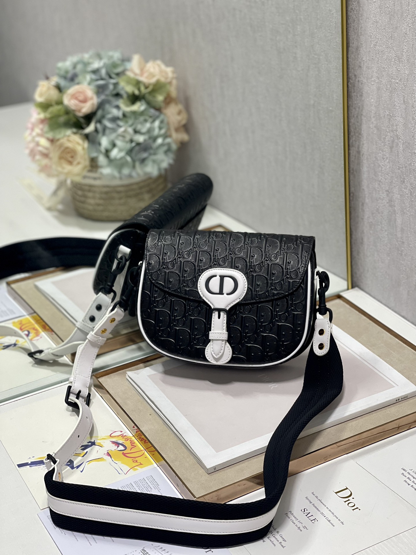 Medium Dior Bobby Bag