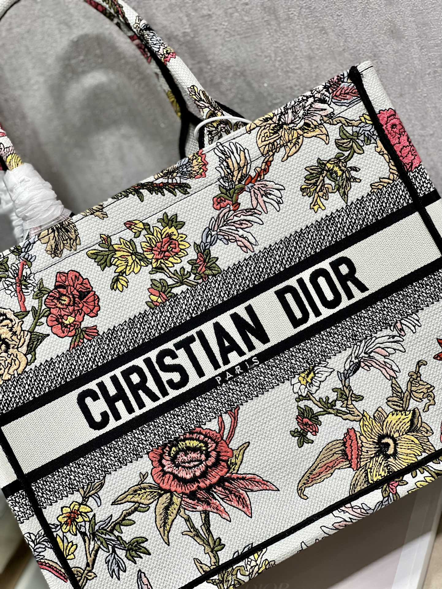 Medium Dior Book Tote