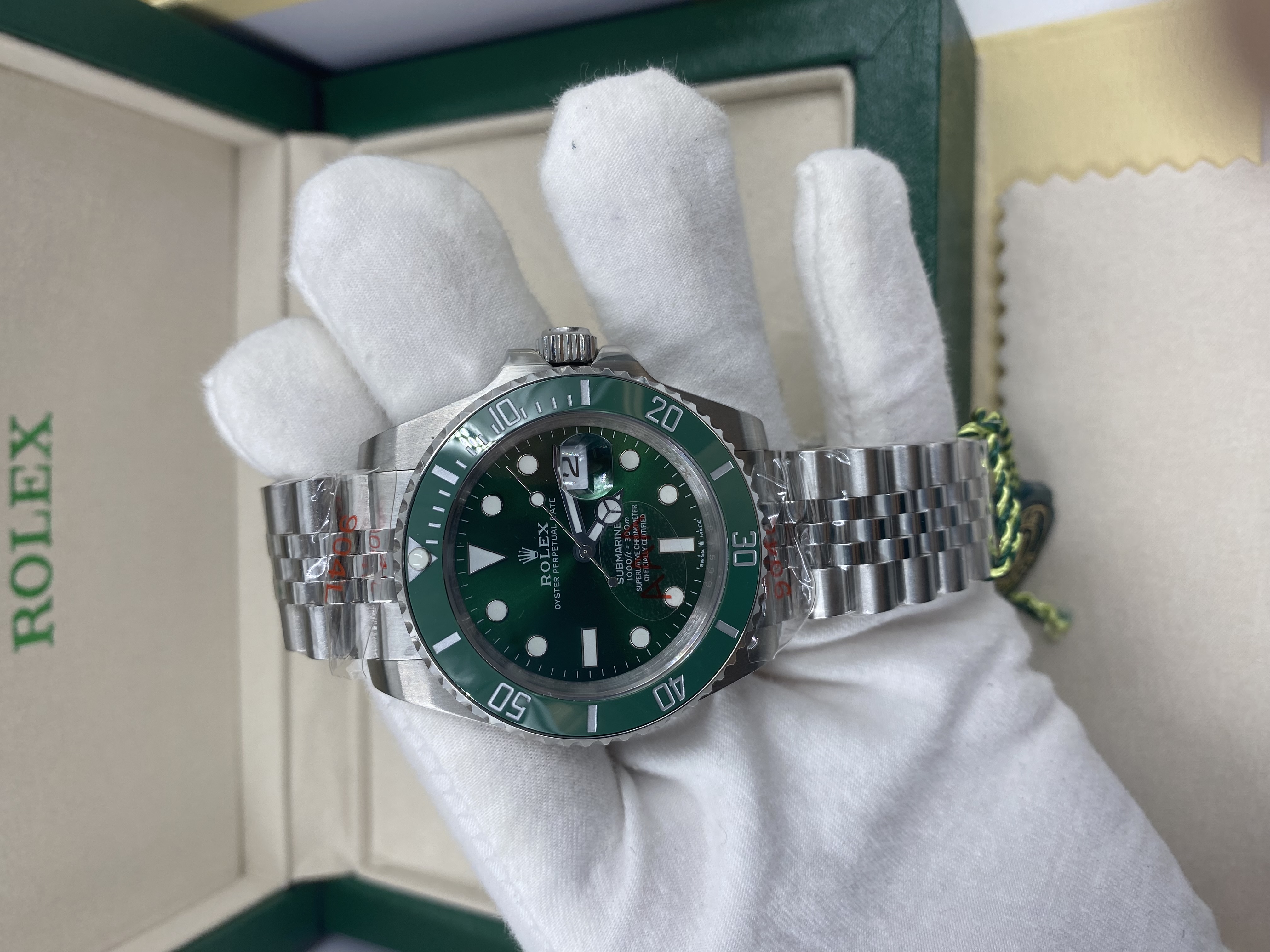 Rolex Submariner Series 40 Men's Watch