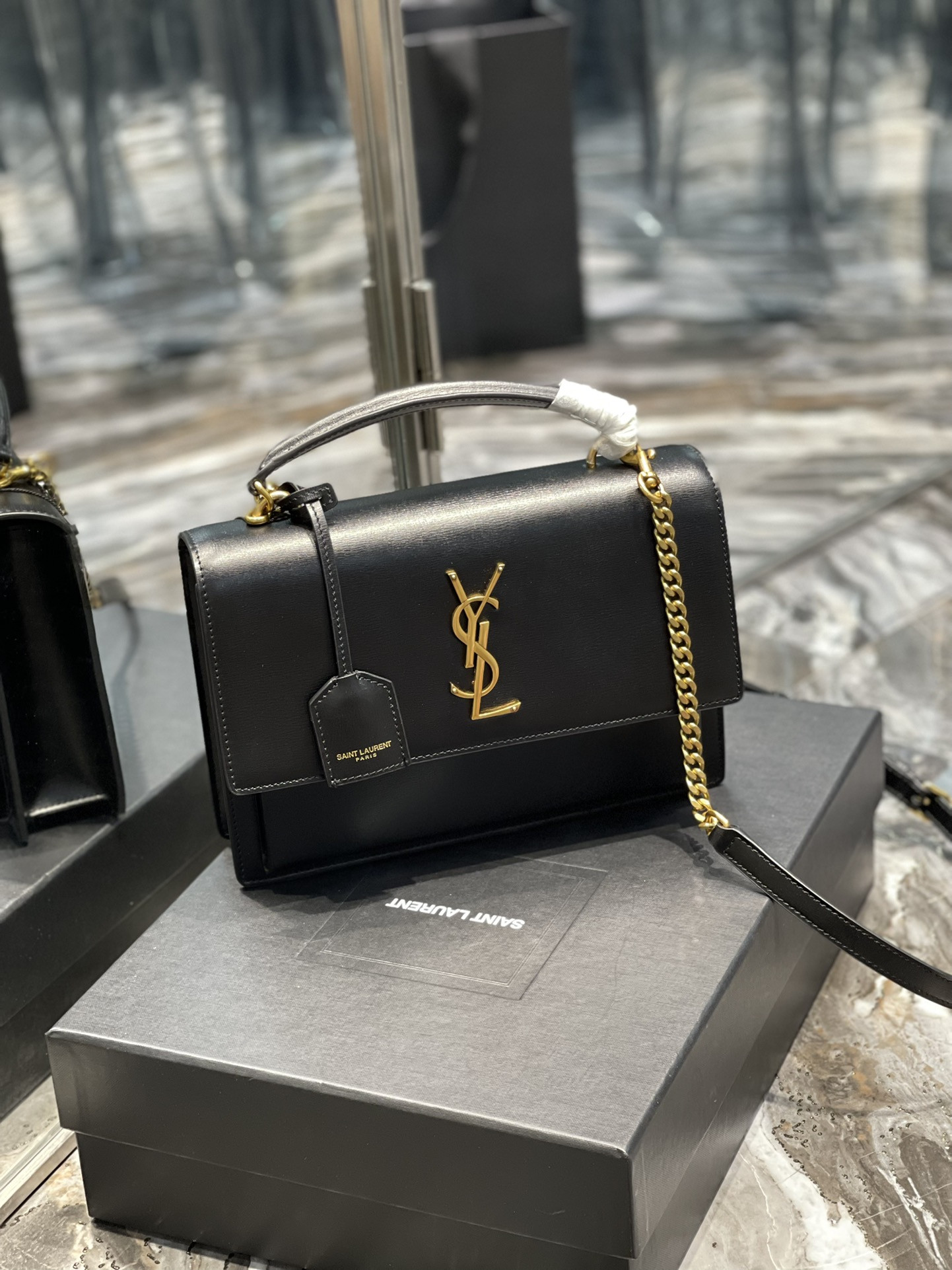 Ysl Sunset Medium Top Handle In Smooth Leather