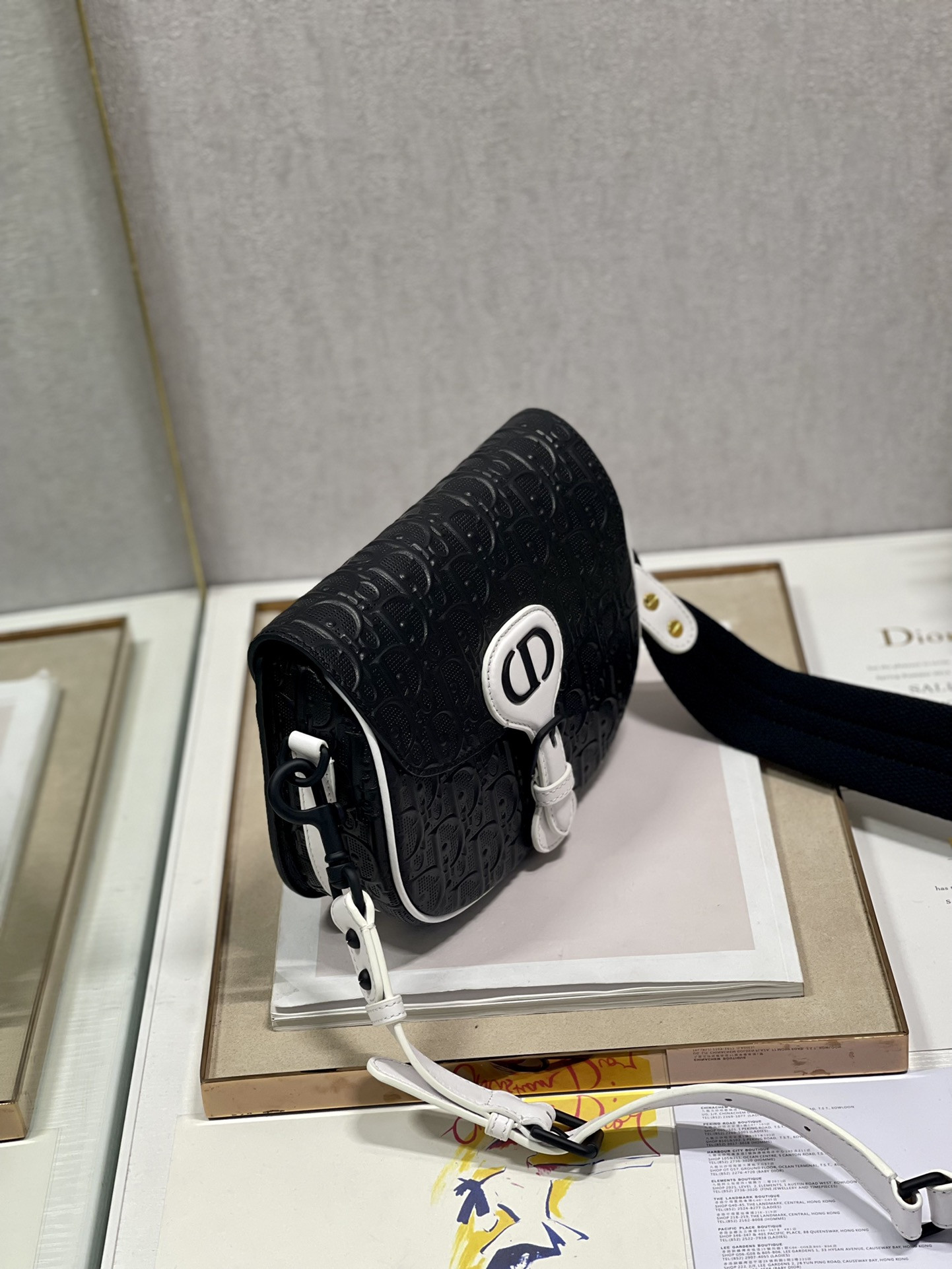 Medium Dior Bobby Bag