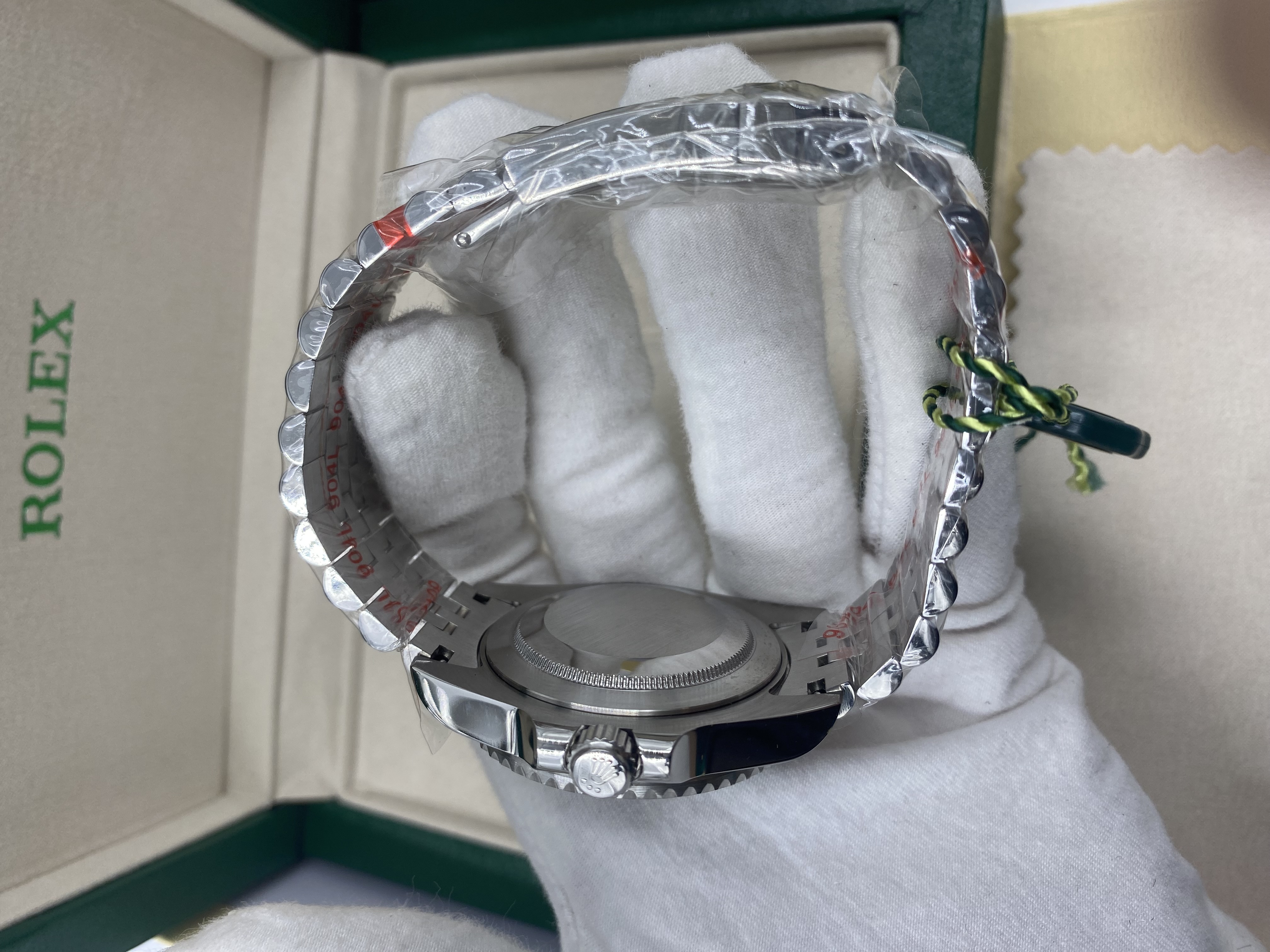 Rolex Submariner Series 40 Men's Watch