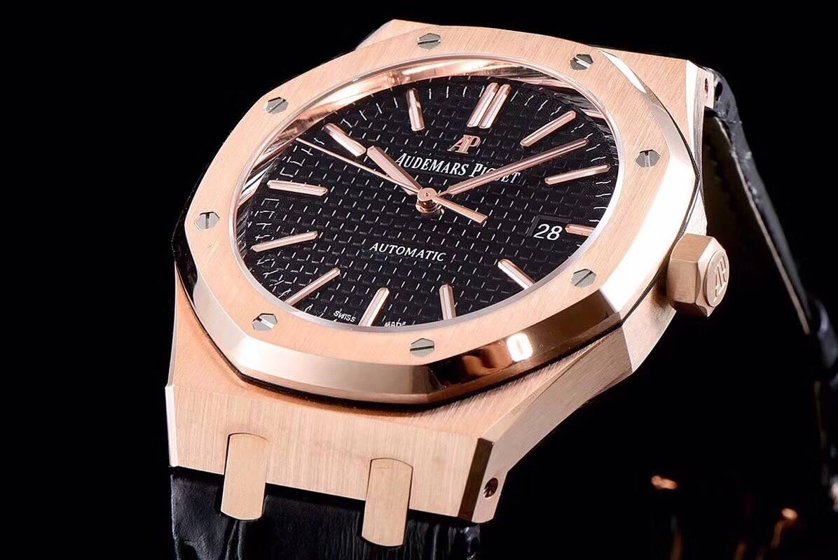 Audemars Piguet Royal Oak 15400 Series Men's Watch 41mm