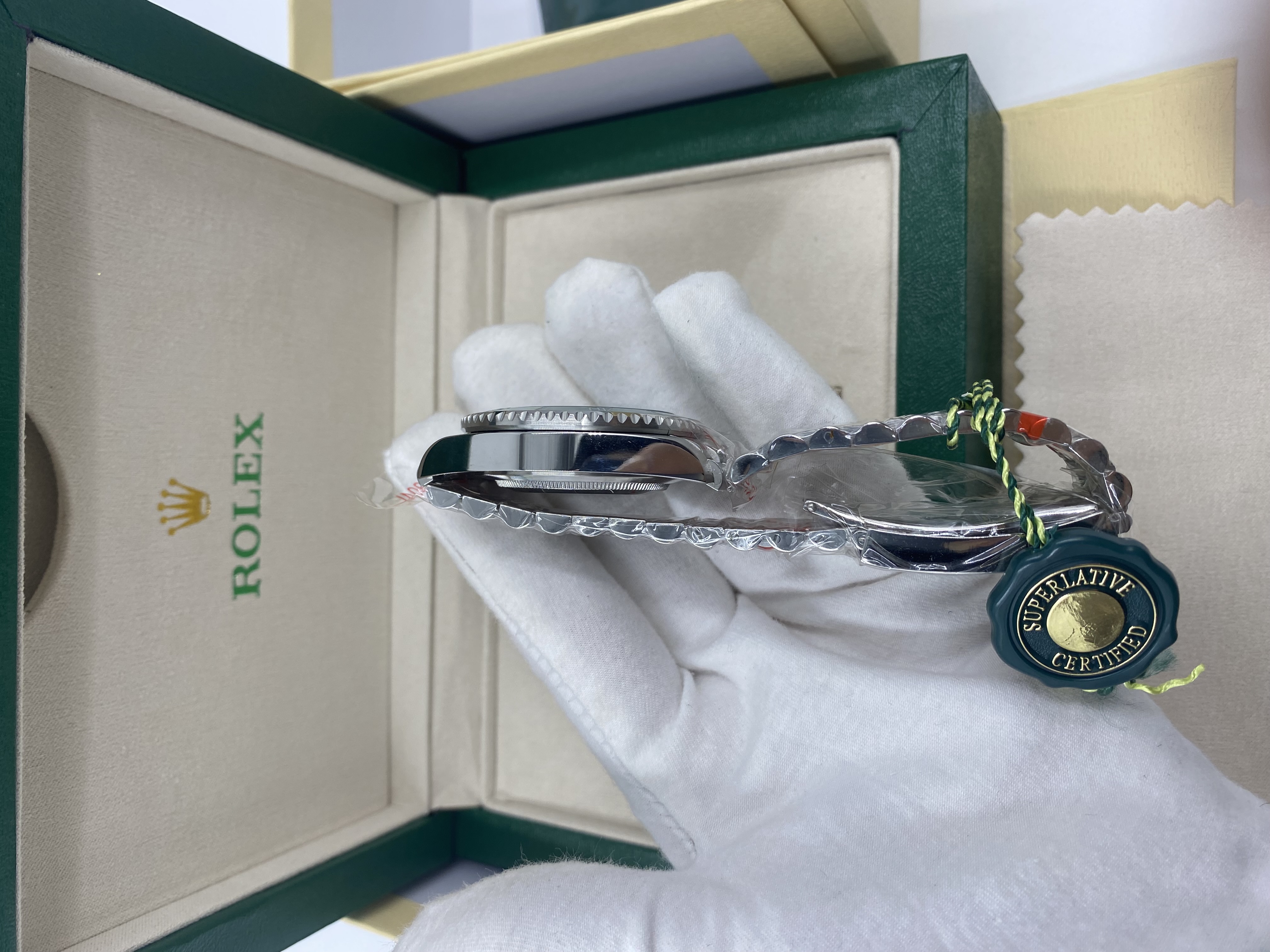 Rolex Submariner Series 40 Men's Watch