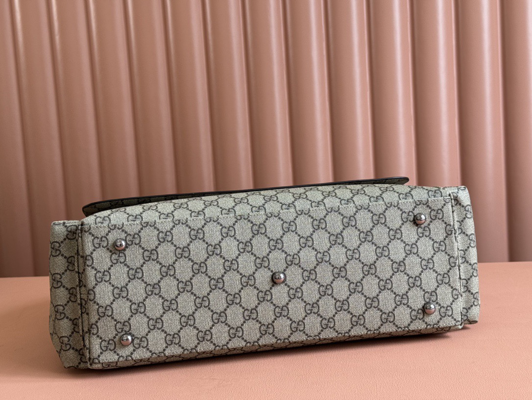 Gucci Unisex! Hot selling classic diaper bag Sureme Model: 211131 Size: 44x28x14cm