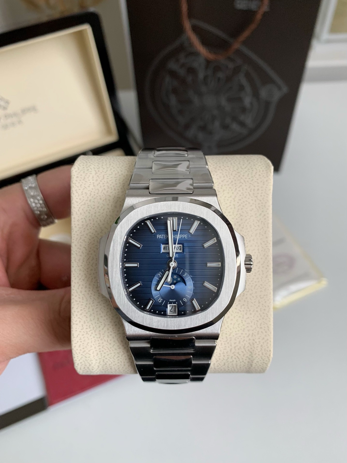 PATEK PHILIPPE 5726 series watch