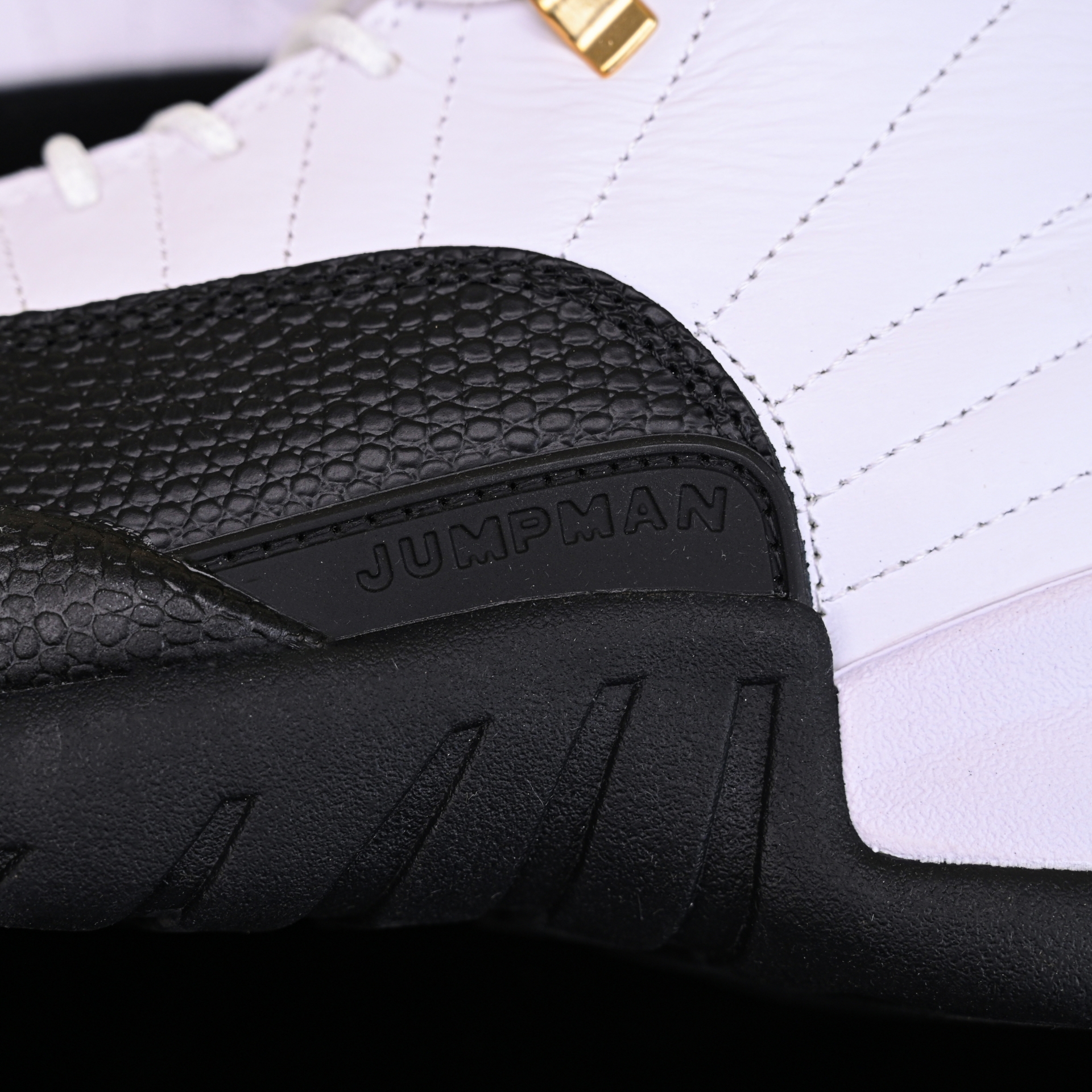 Air Jordan 12“Taxi”History  CT8013-117