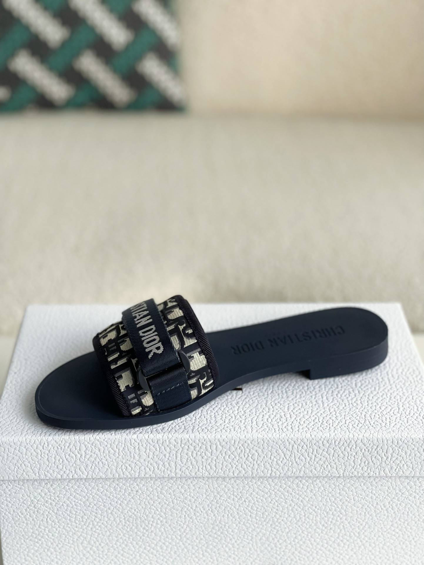 D*OR women's slippers