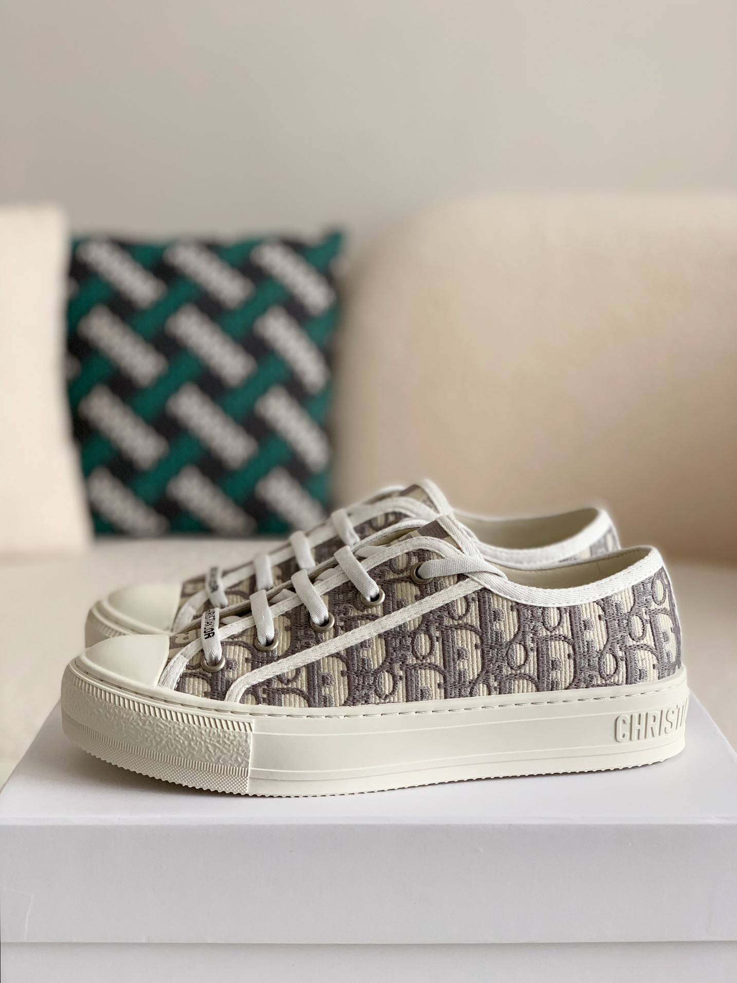 D*OR B23 low Sneaker