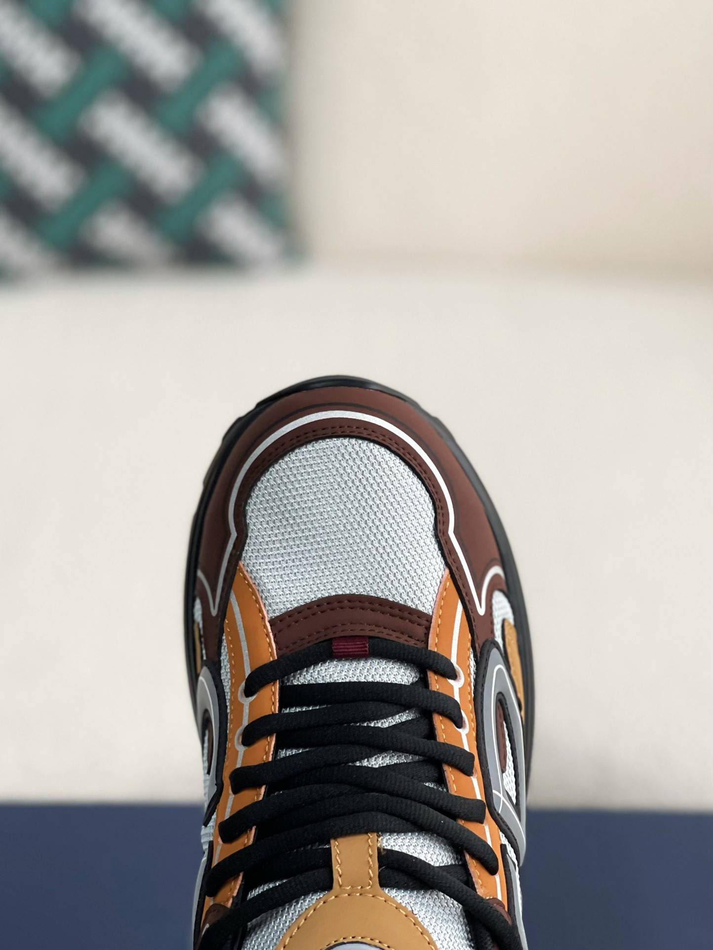 D*OR B30 New Sneaker