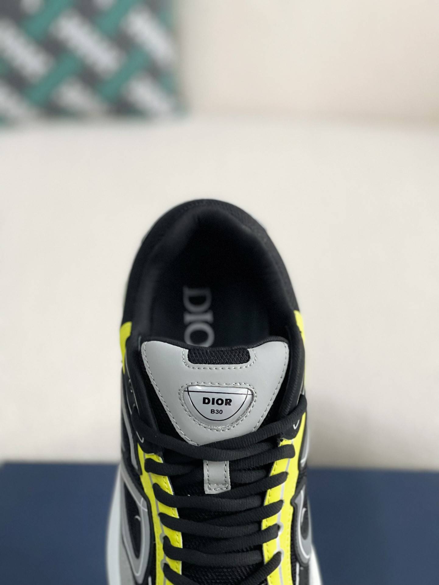 D*OR B30 New Sneaker