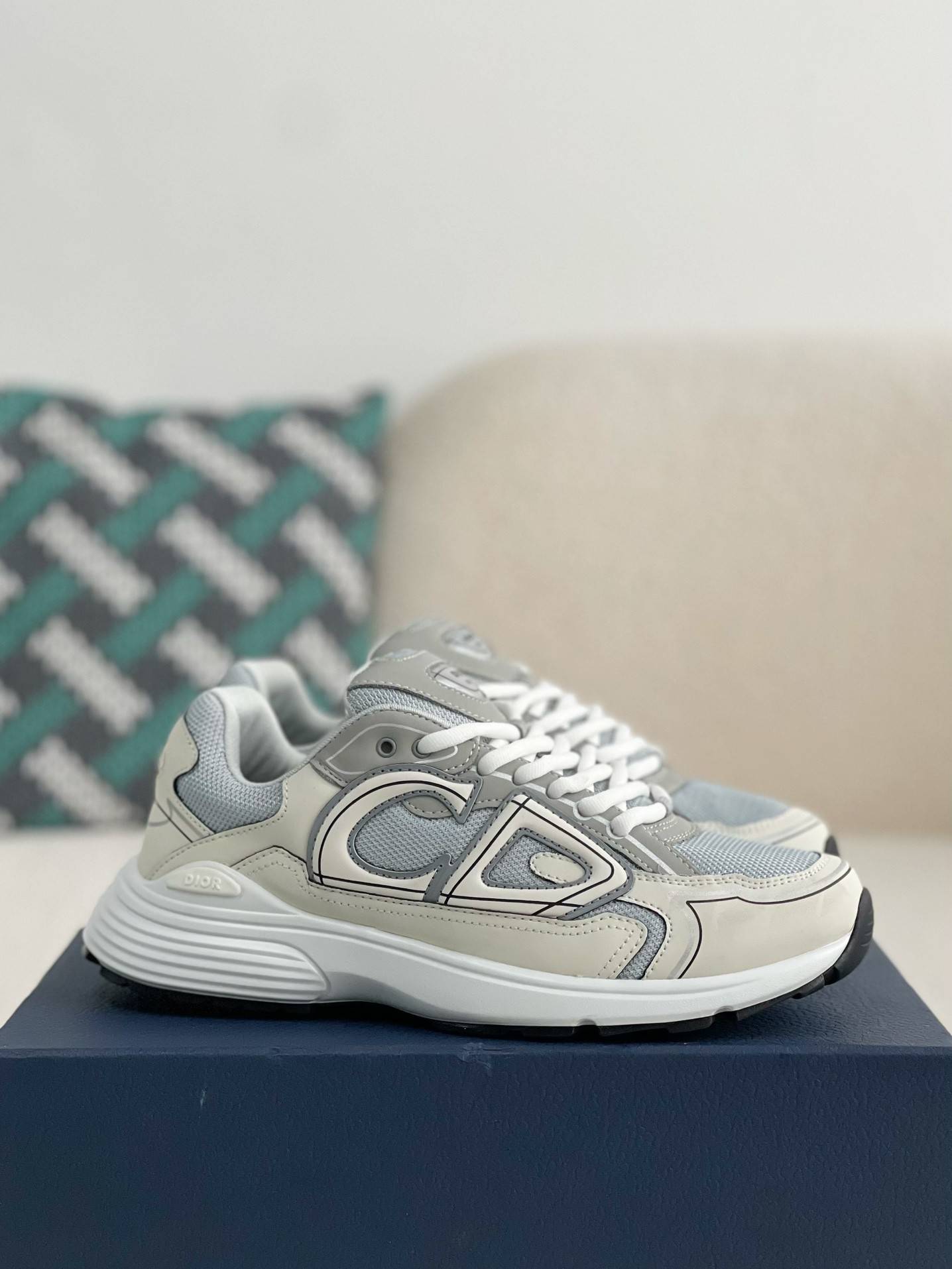 D*OR B30 New Sneaker