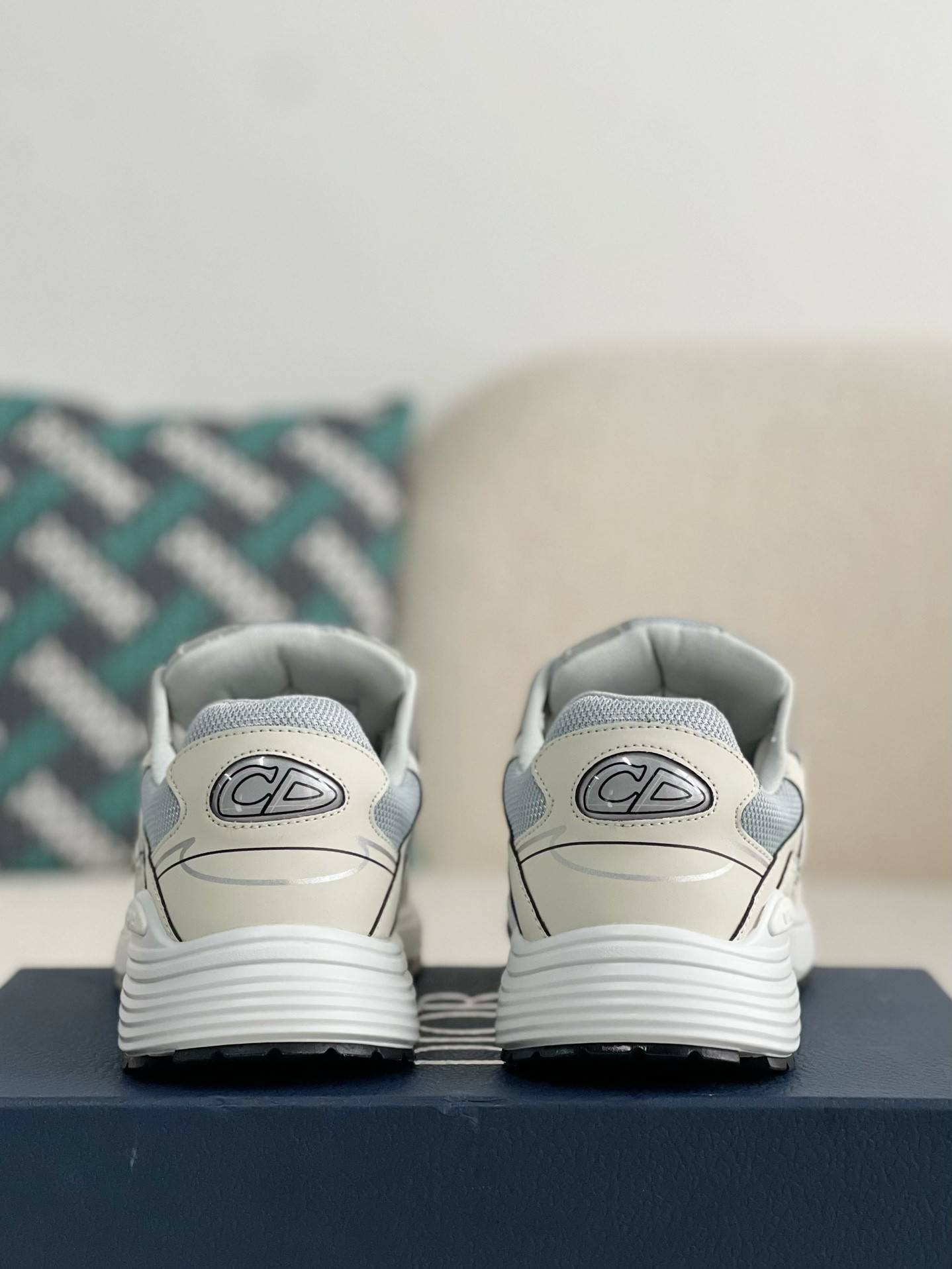 D*OR B30 New Sneaker