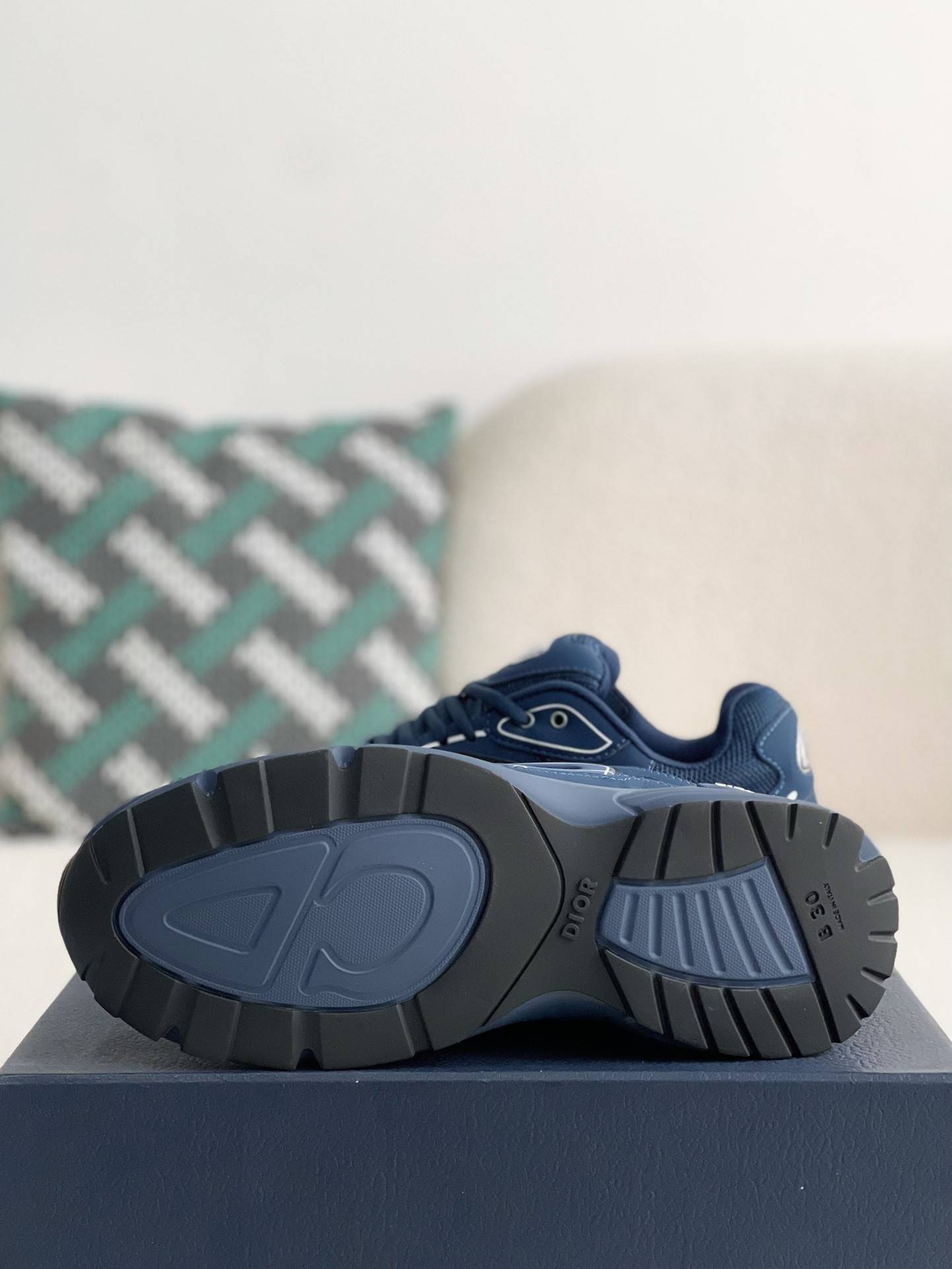 D*OR B30 New Sneaker