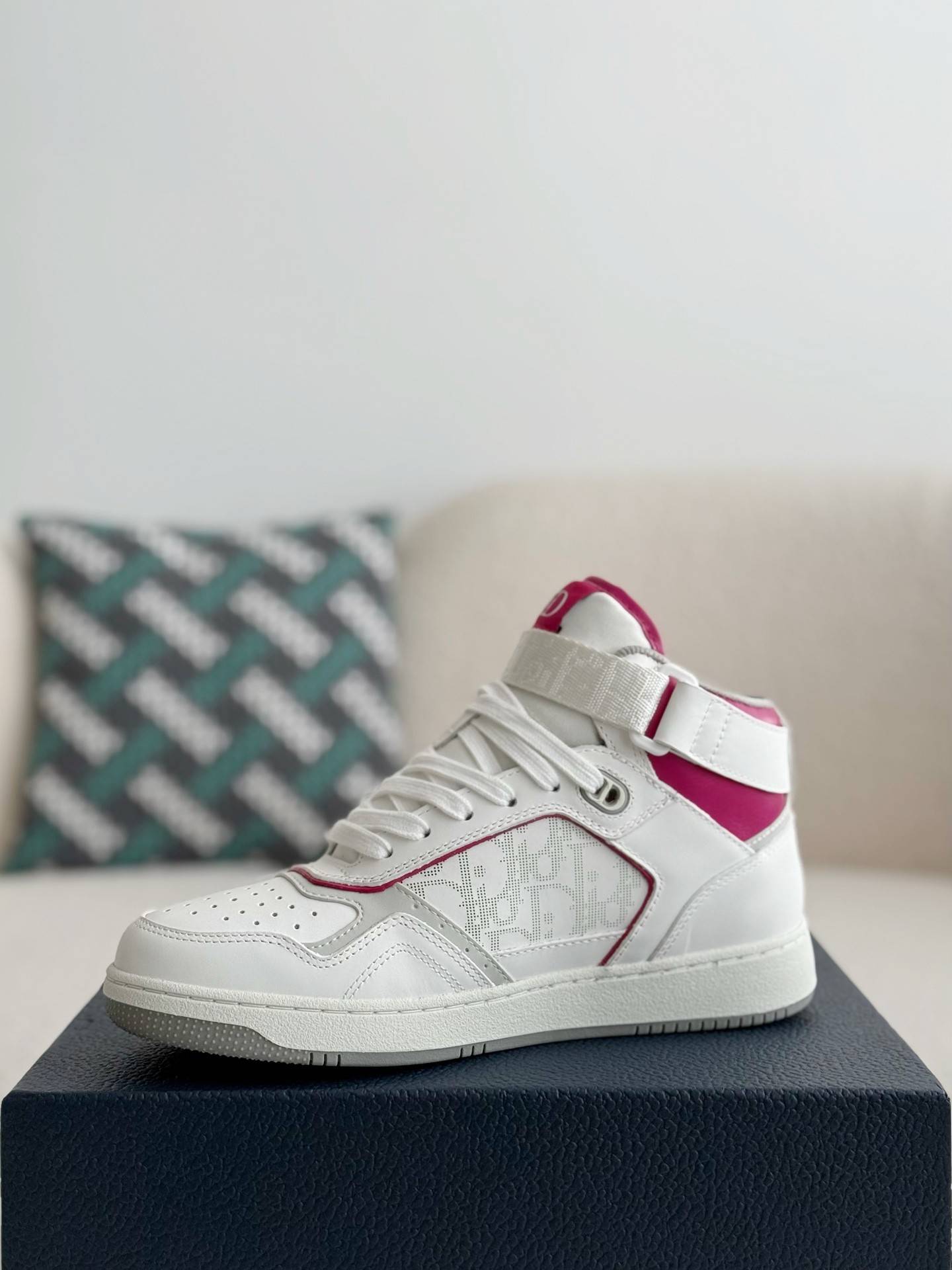 D*OR B27 High-top casual shoes