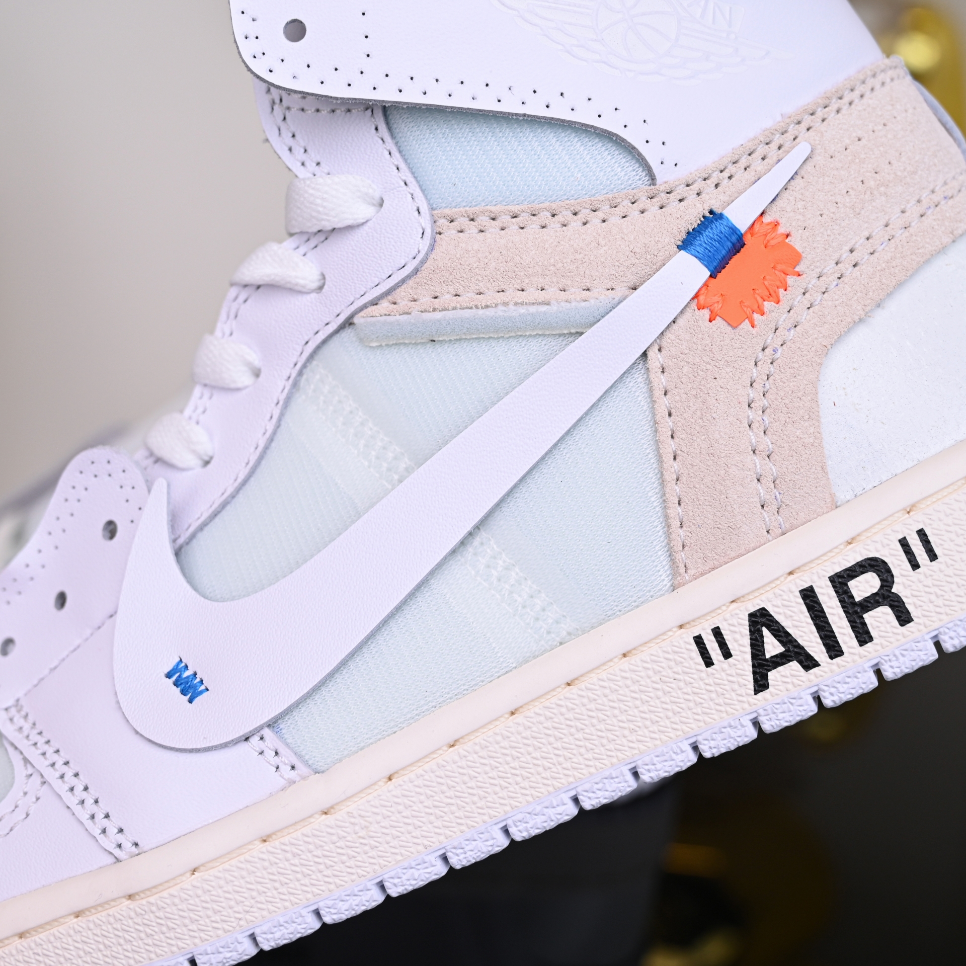 OFF-WHITE X AIR JORDAN 1 RETRO HIGH OG 'WHITE' 2018