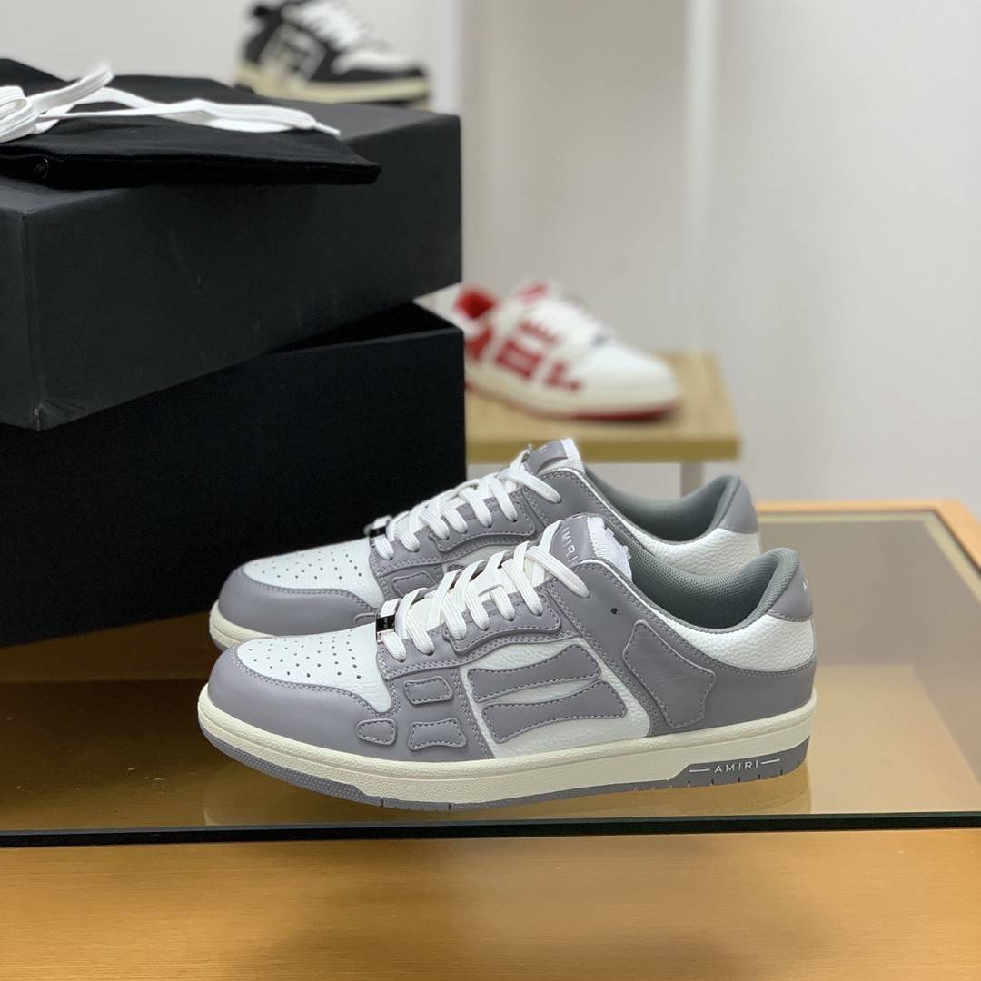 A*RI Bone Sneakers