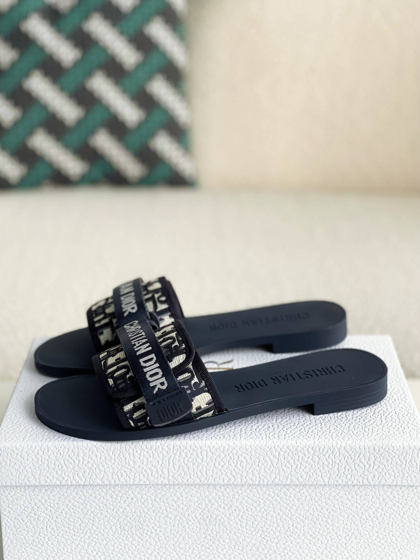 D*OR women's slippers