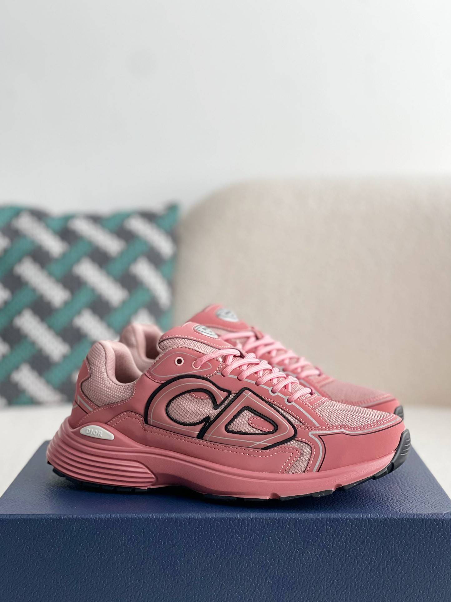 D*OR B30 New Sneaker