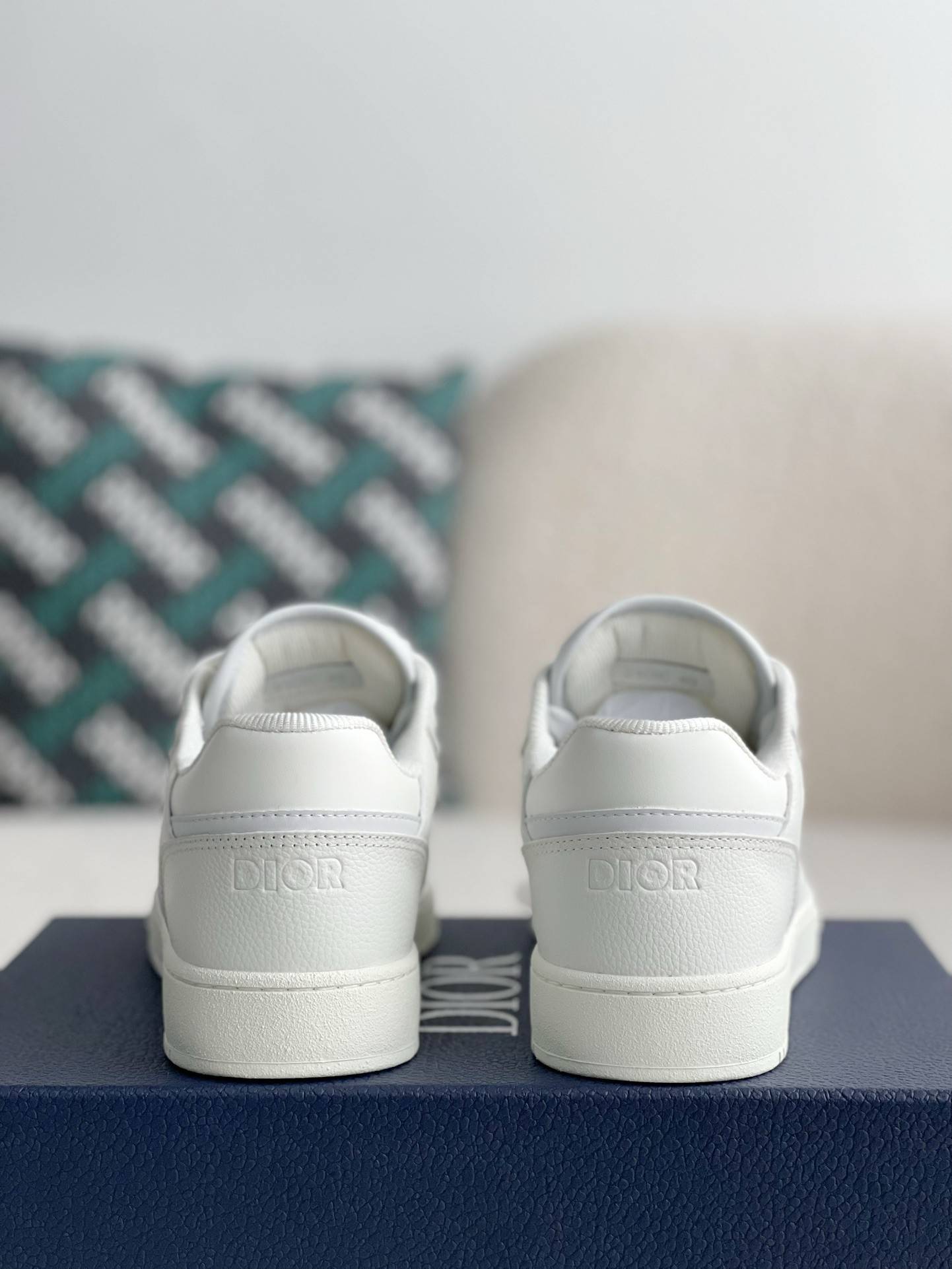 D*OR New B27 Sneaker