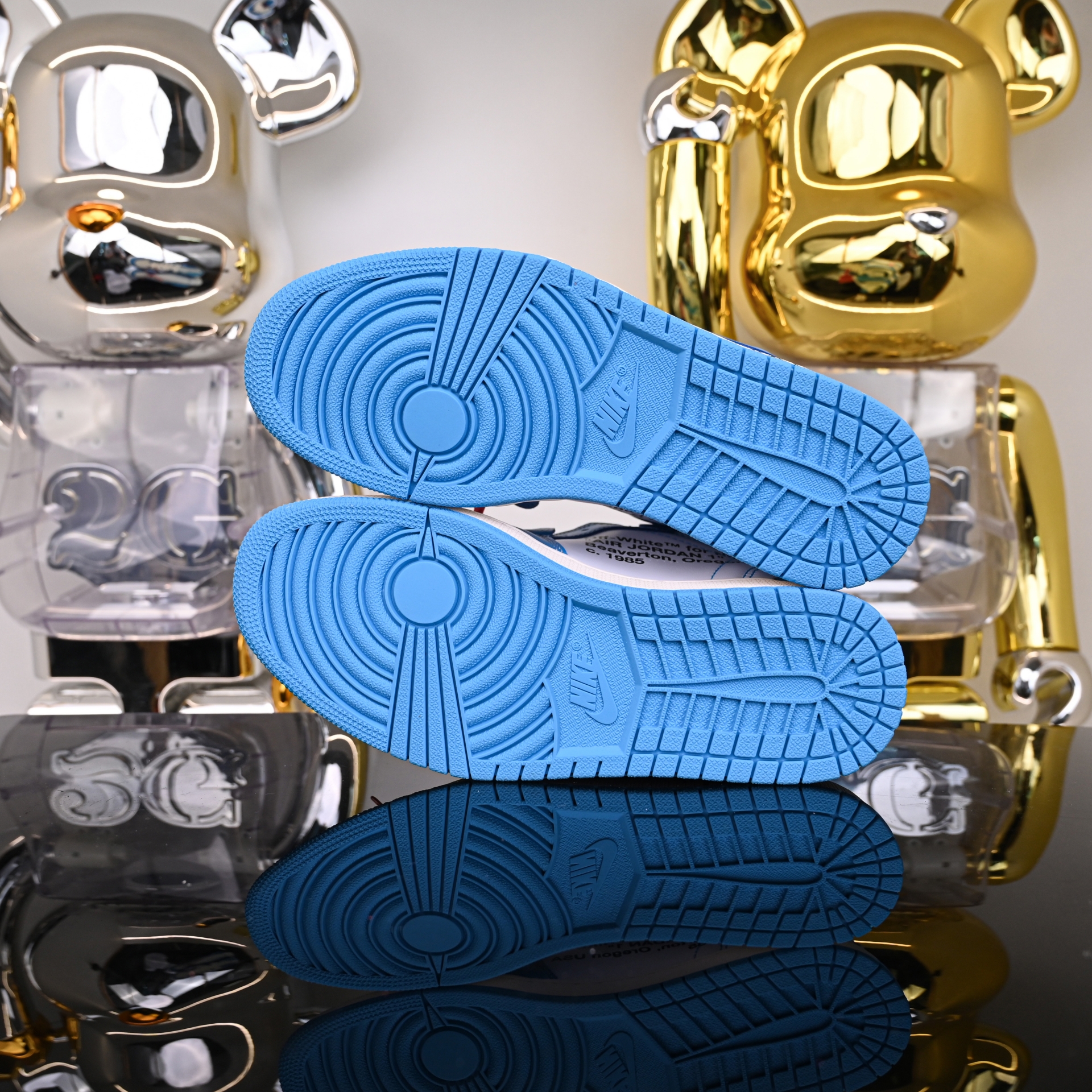 OFF-WHITE X AIR JORDAN 1 RETRO HIGH OG 'UNC'