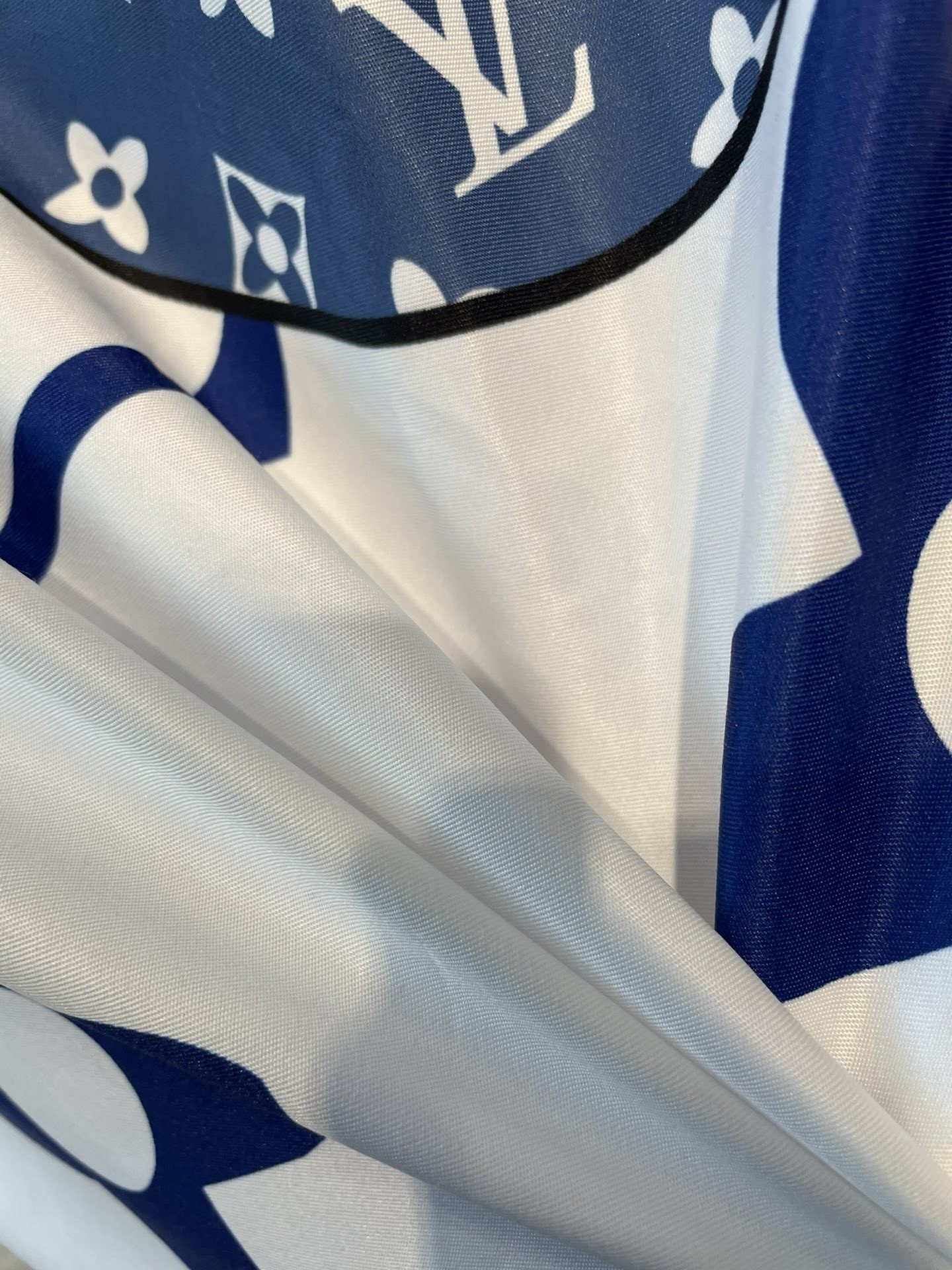 Bedding-LV&Superme four-p iece set