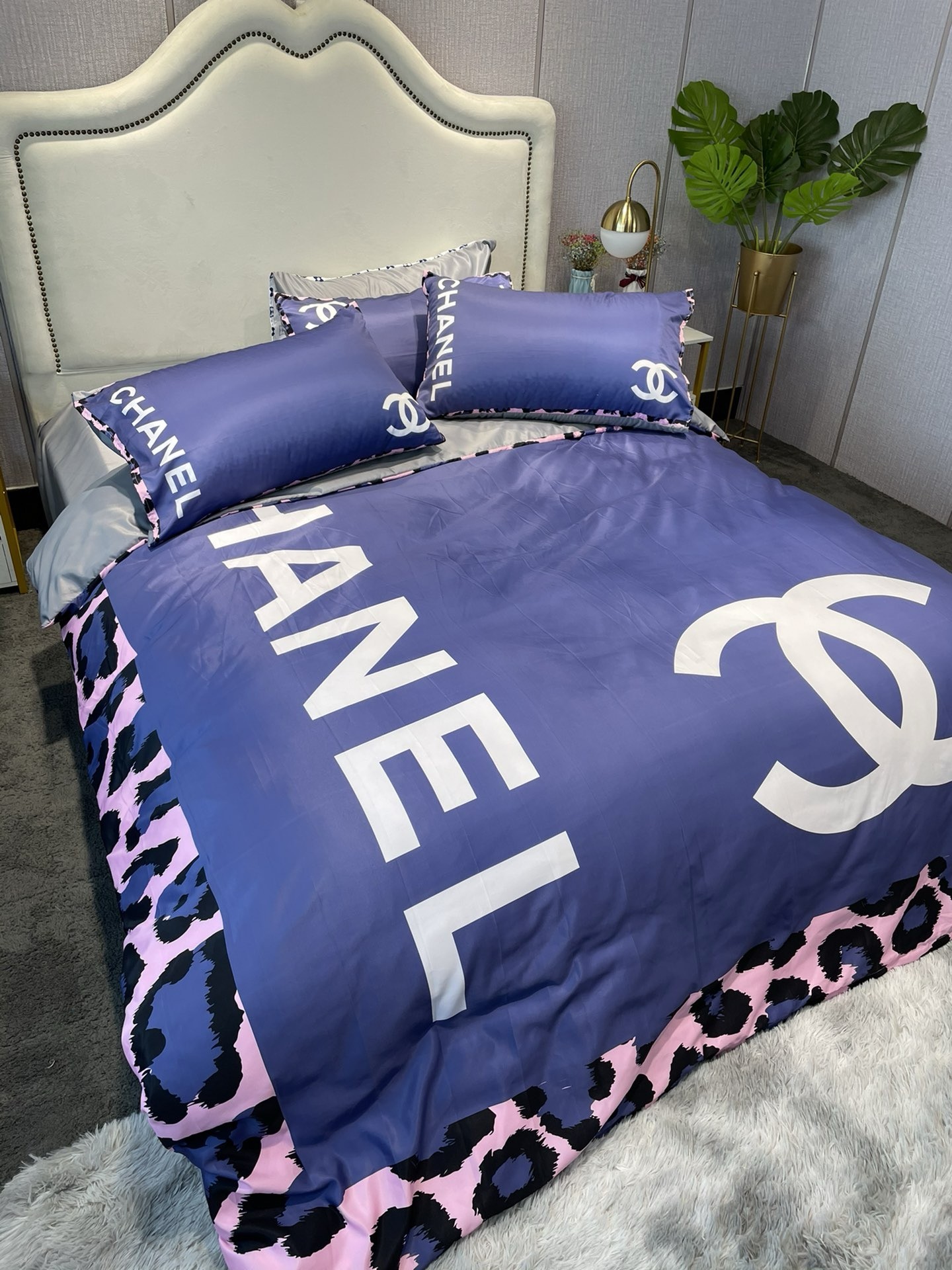 Bedding-Chanel four-piece s et