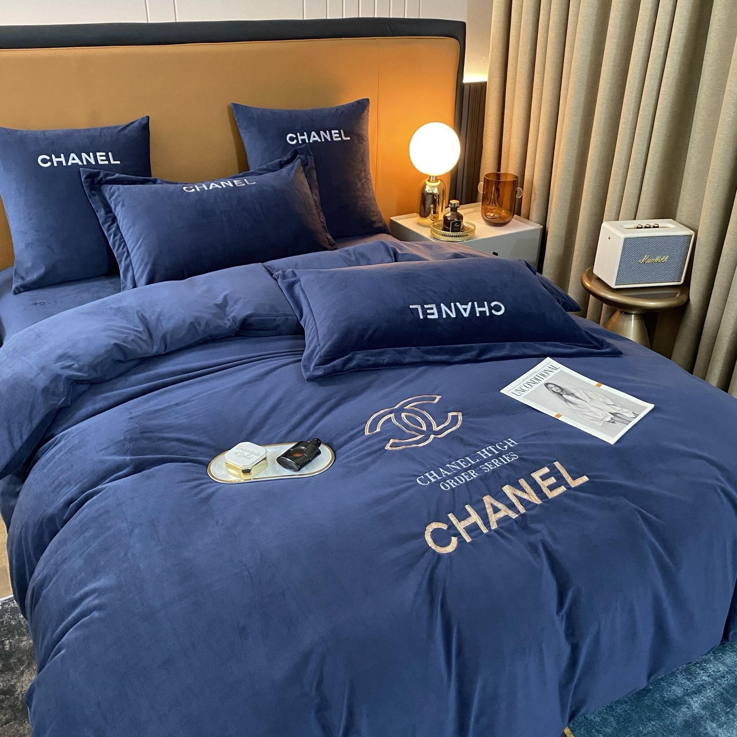 Bedding-Chanel four-piece s et