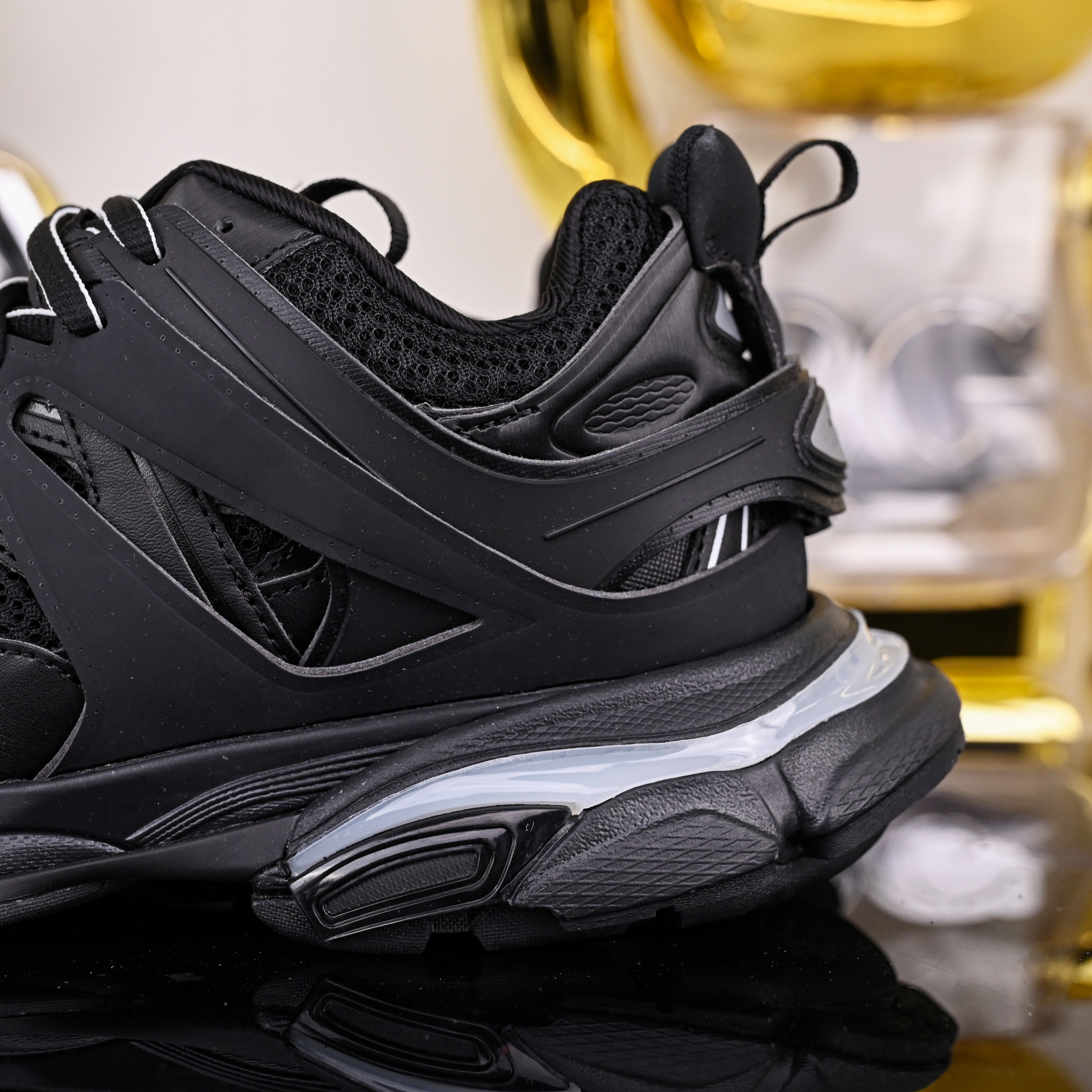 Balenciaga  Track（LED）