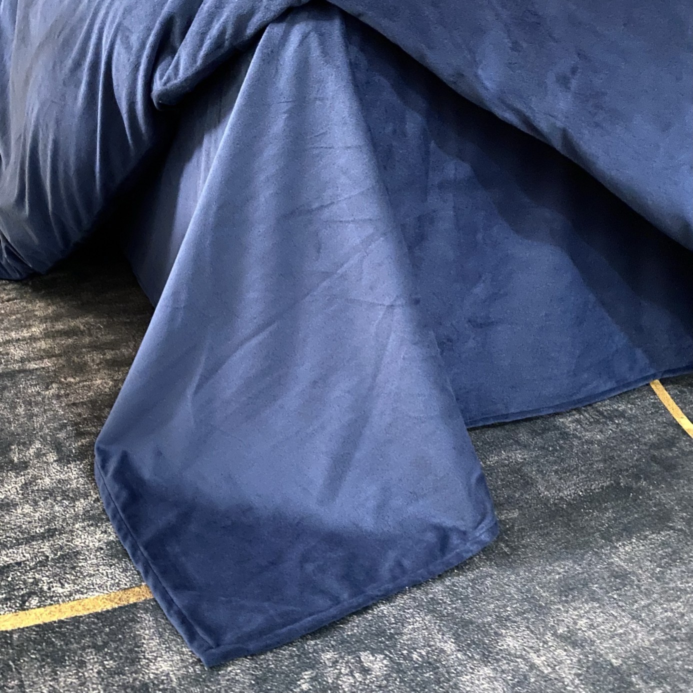 Bedding-Chanel four-piece s et