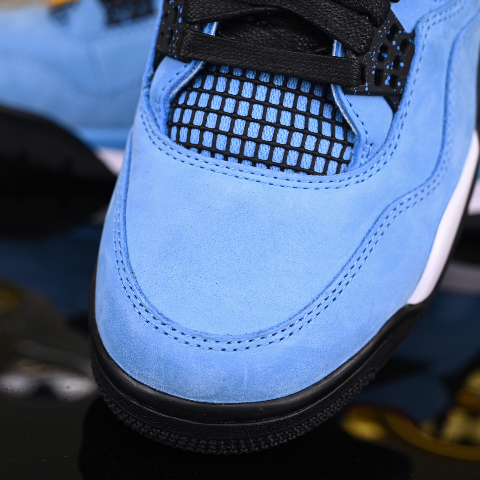 TRAVIS SCOTT X AIR JORDAN 4 RETRO 'CACTUS JACK' FRIENDS & FAMILY 308497-406
